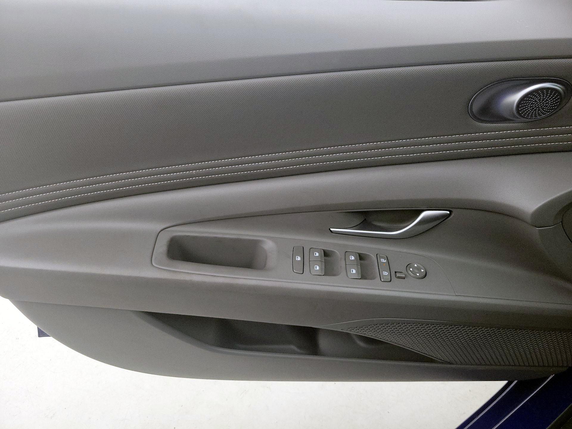 Thumbnail: 2024 Hyundai Elantra - 12