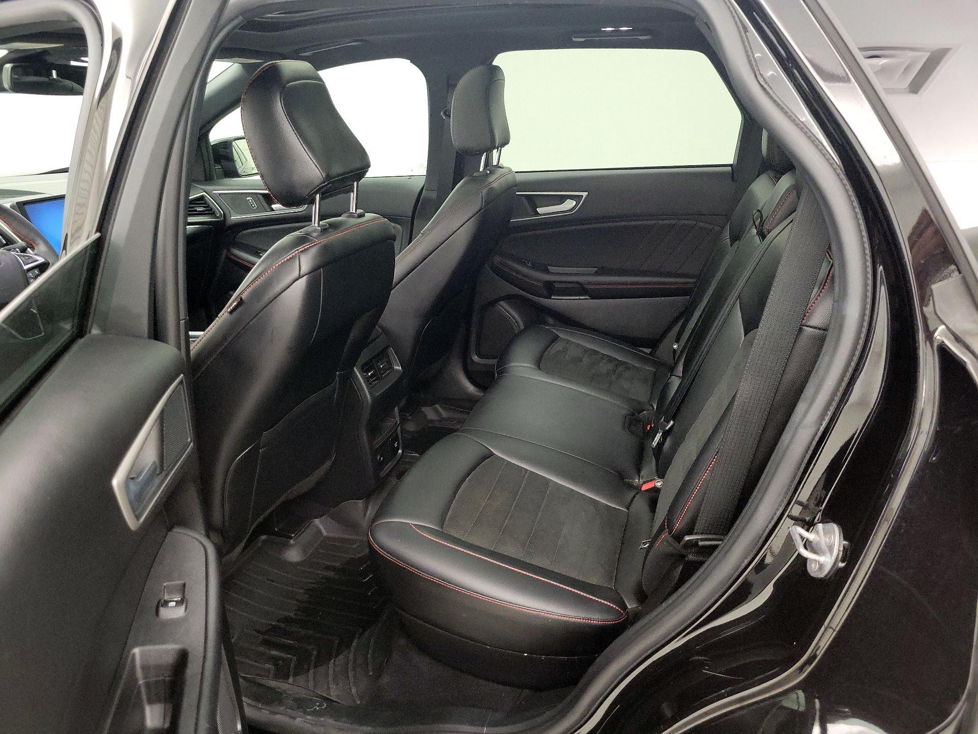 Thumbnail: 2024 Ford Edge - 20