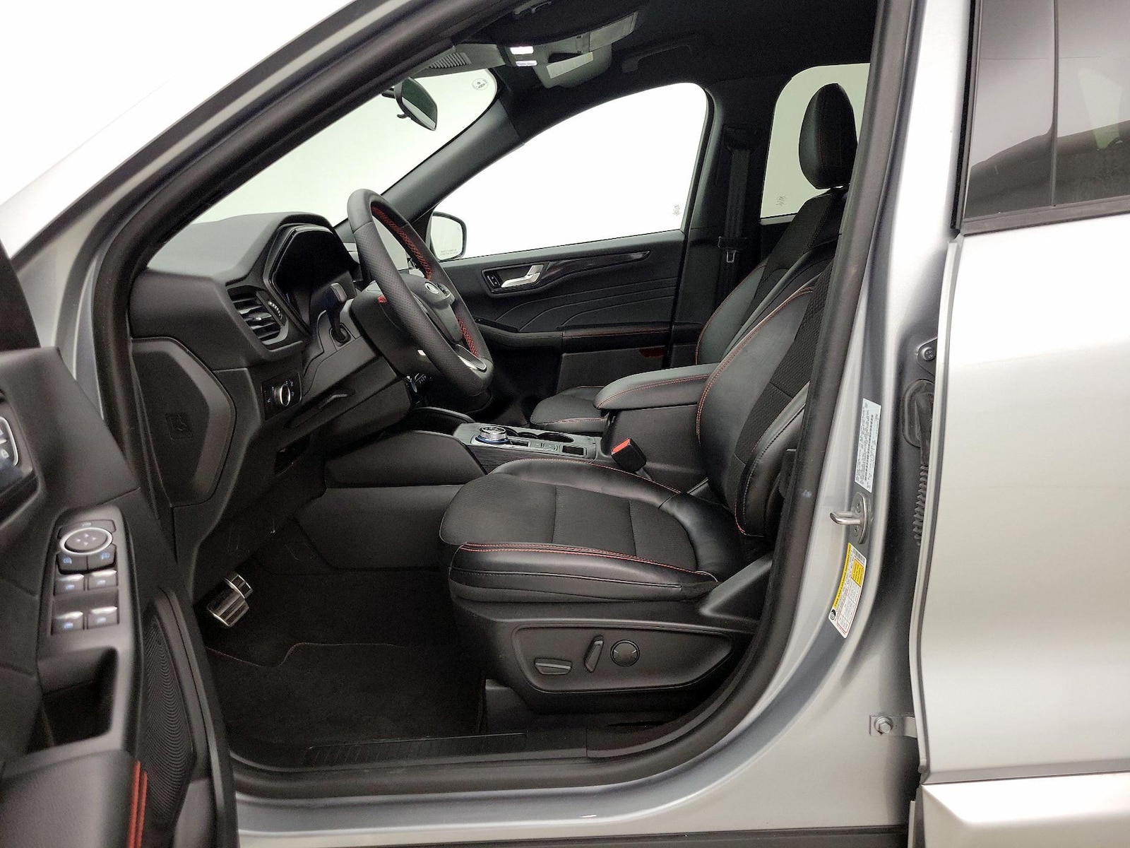 2023 Ford Escape ST-Line - Photo 12