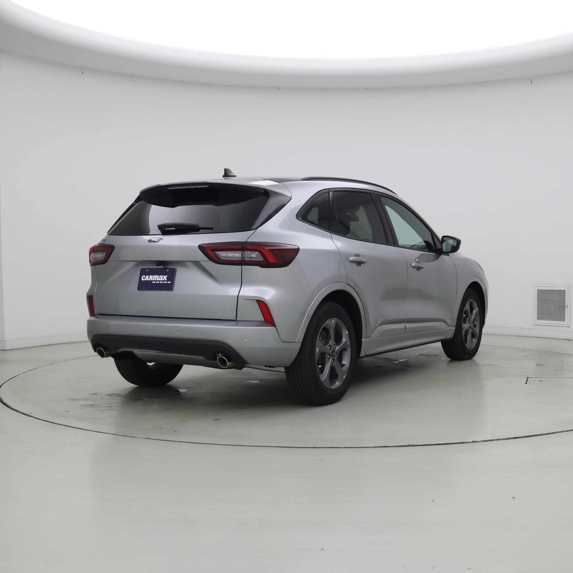 Thumbnail: 2023 Ford Escape - 8