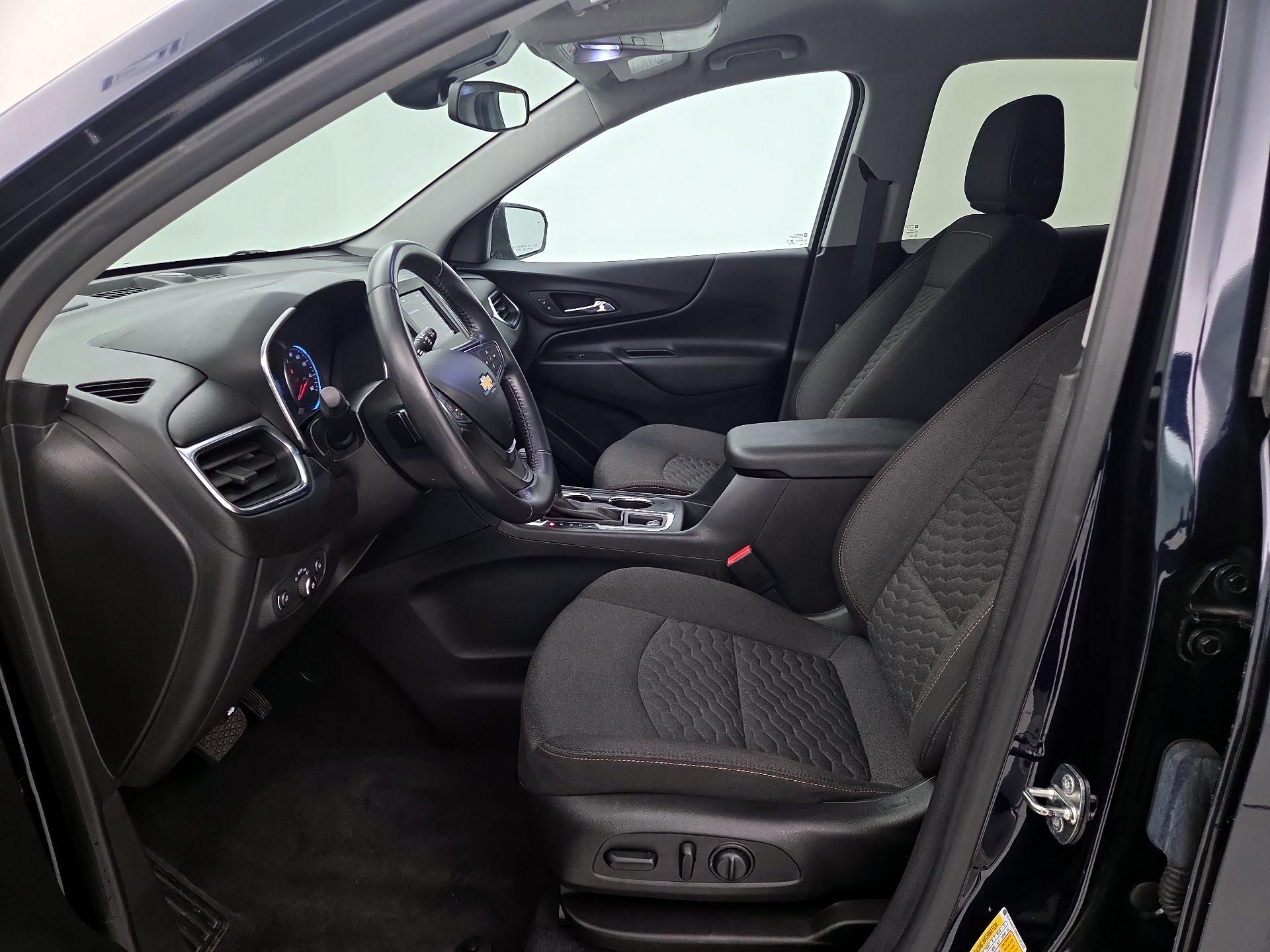 Thumbnail: 2021 Chevrolet Equinox - 11
