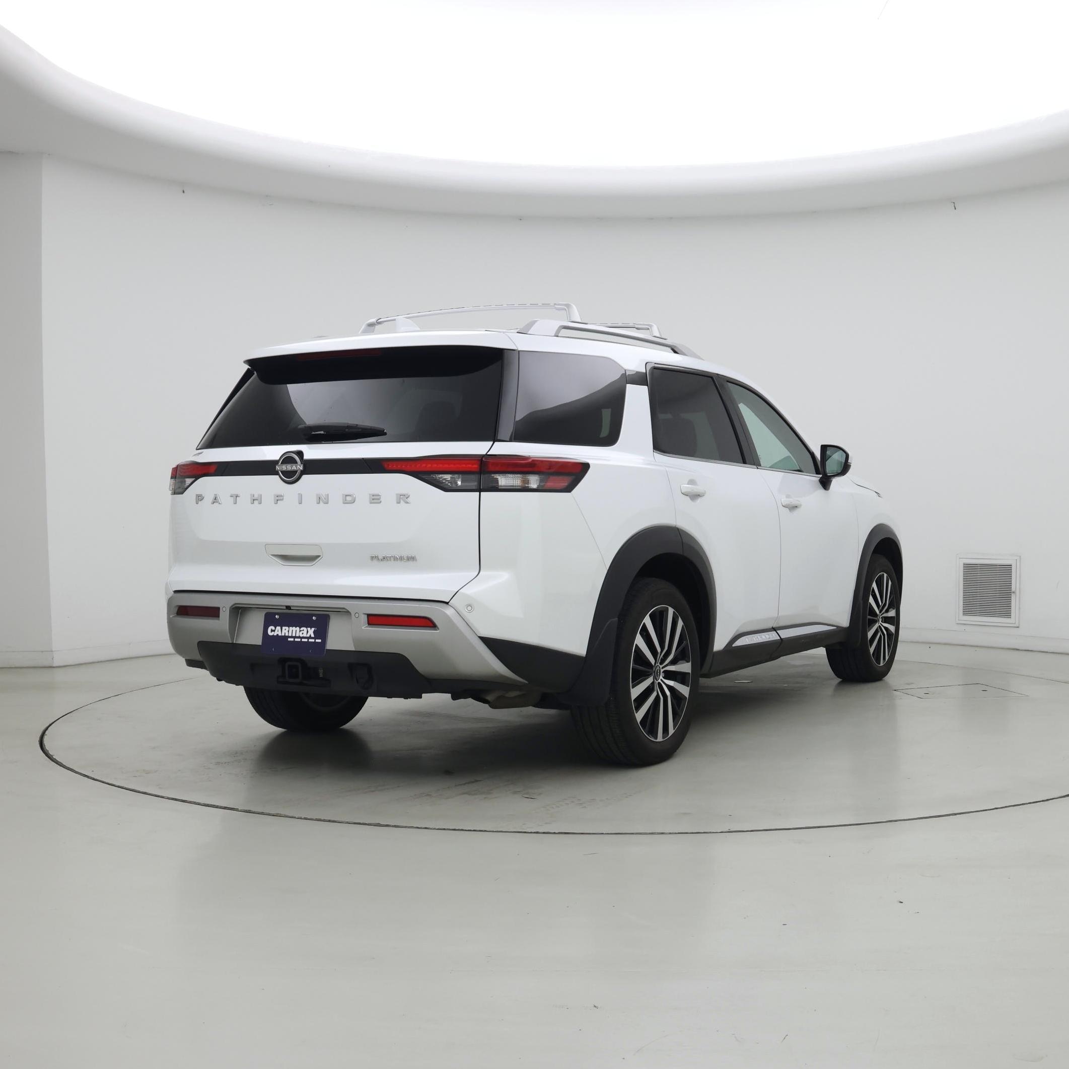 Thumbnail: 2025 Nissan Pathfinder - 8