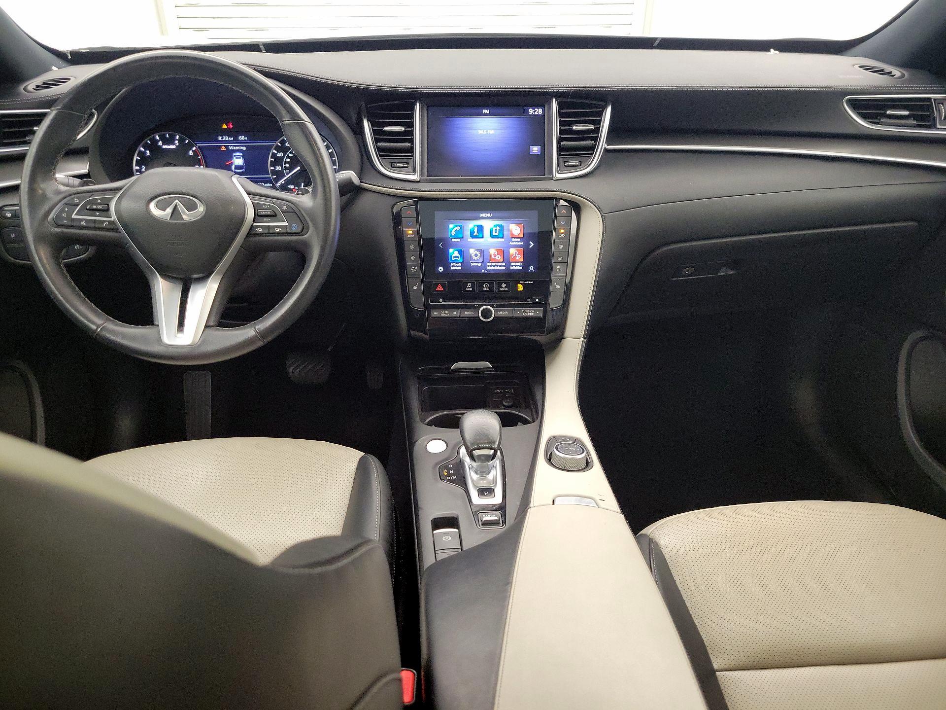 Thumbnail: 2023 INFINITI QX55 - 9