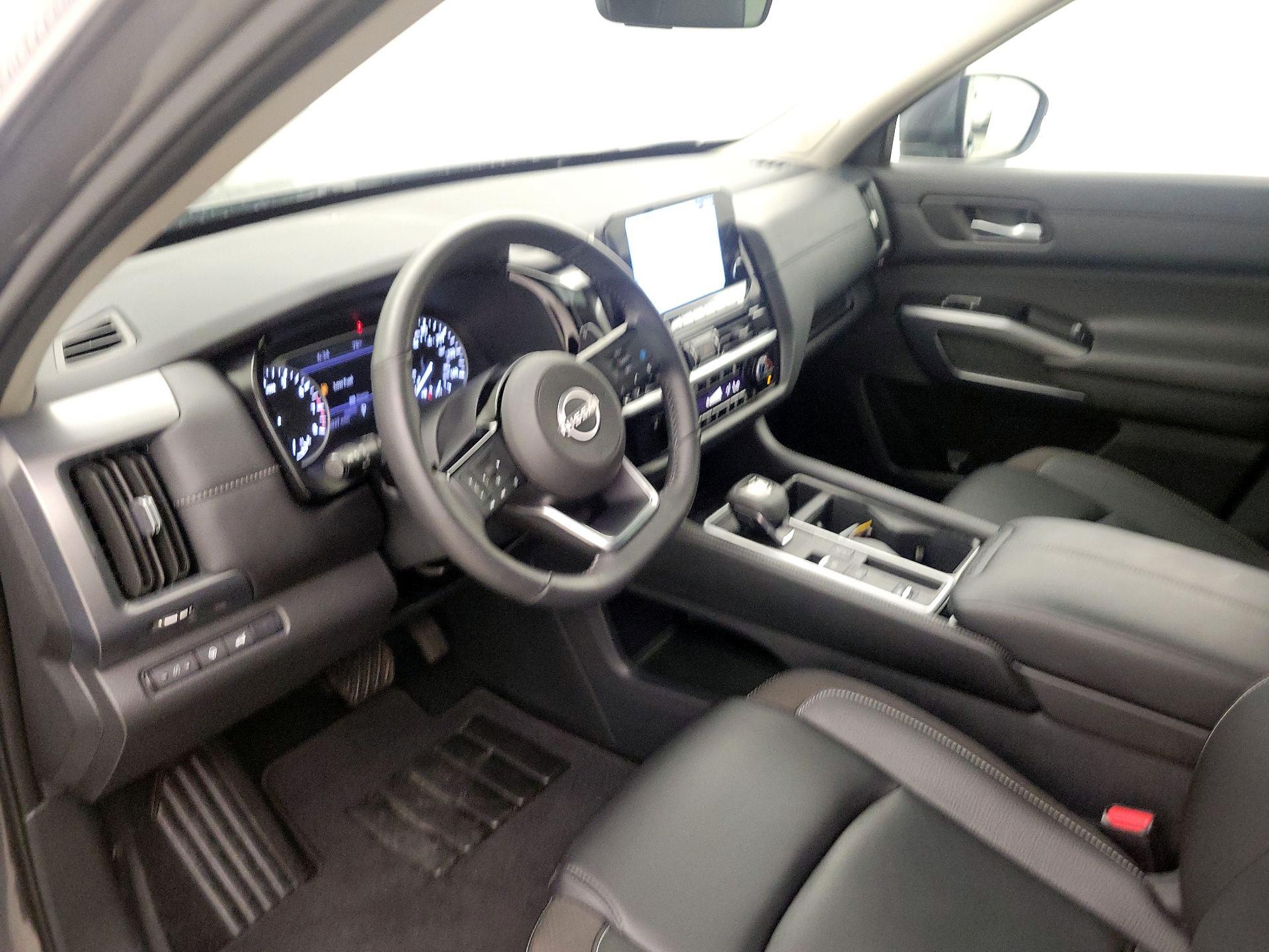 Thumbnail: 2025 Nissan Pathfinder - 11