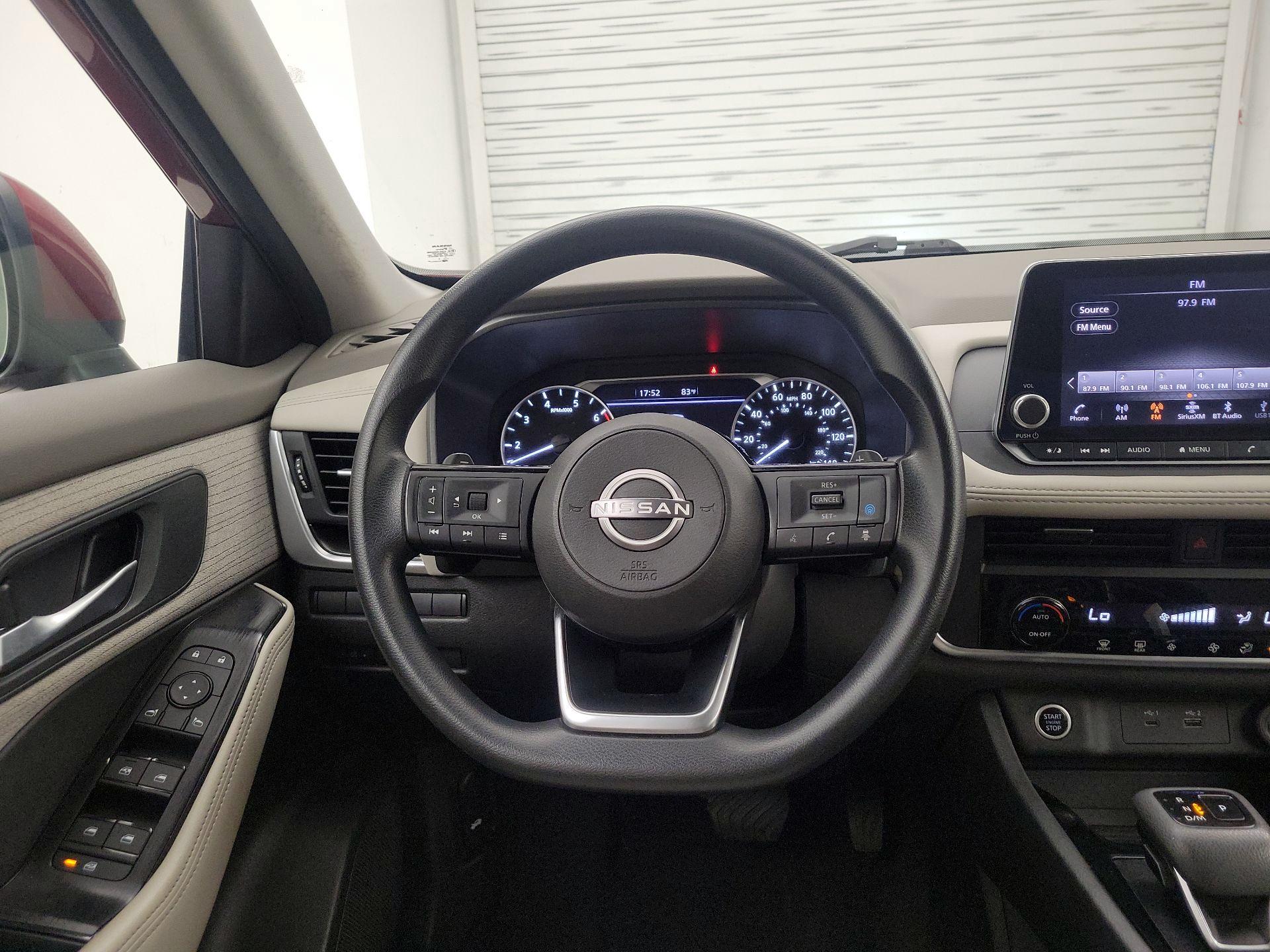 Thumbnail: 2023 Nissan Rogue - 10