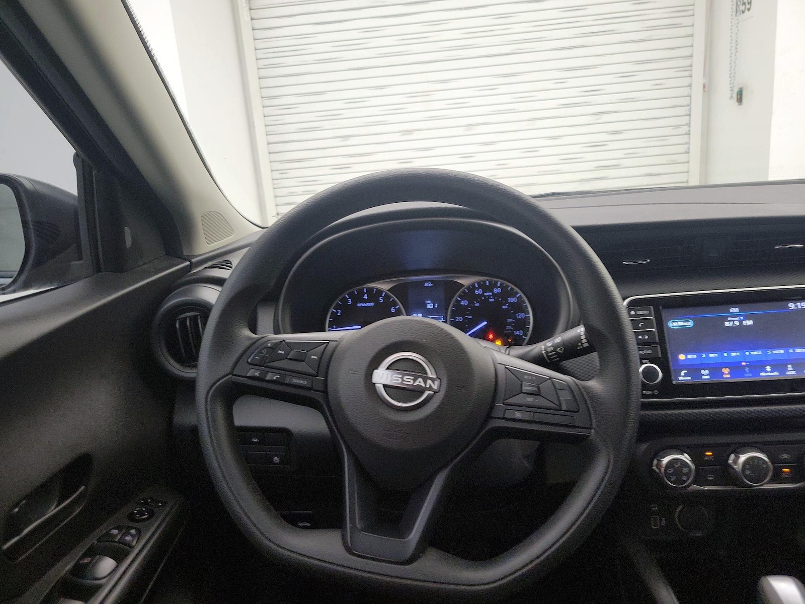 2023 Nissan Kicks S - Photo 11