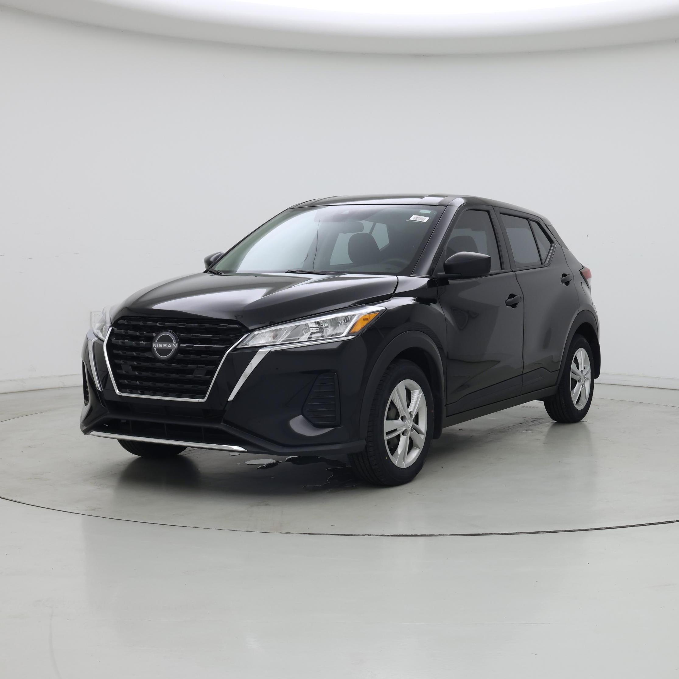 Thumbnail: 2023 Nissan Kicks - 4