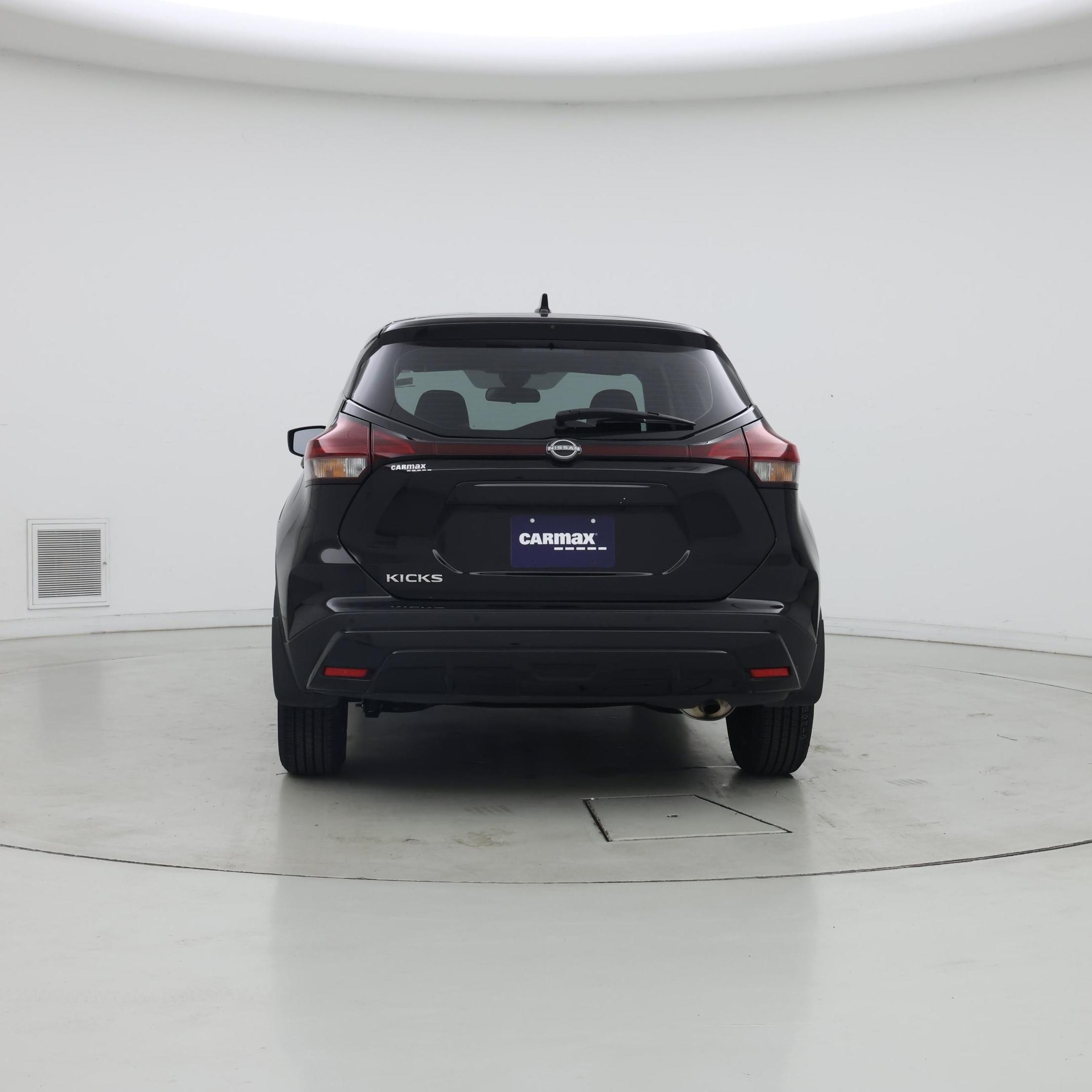 Thumbnail: 2023 Nissan Kicks - 6