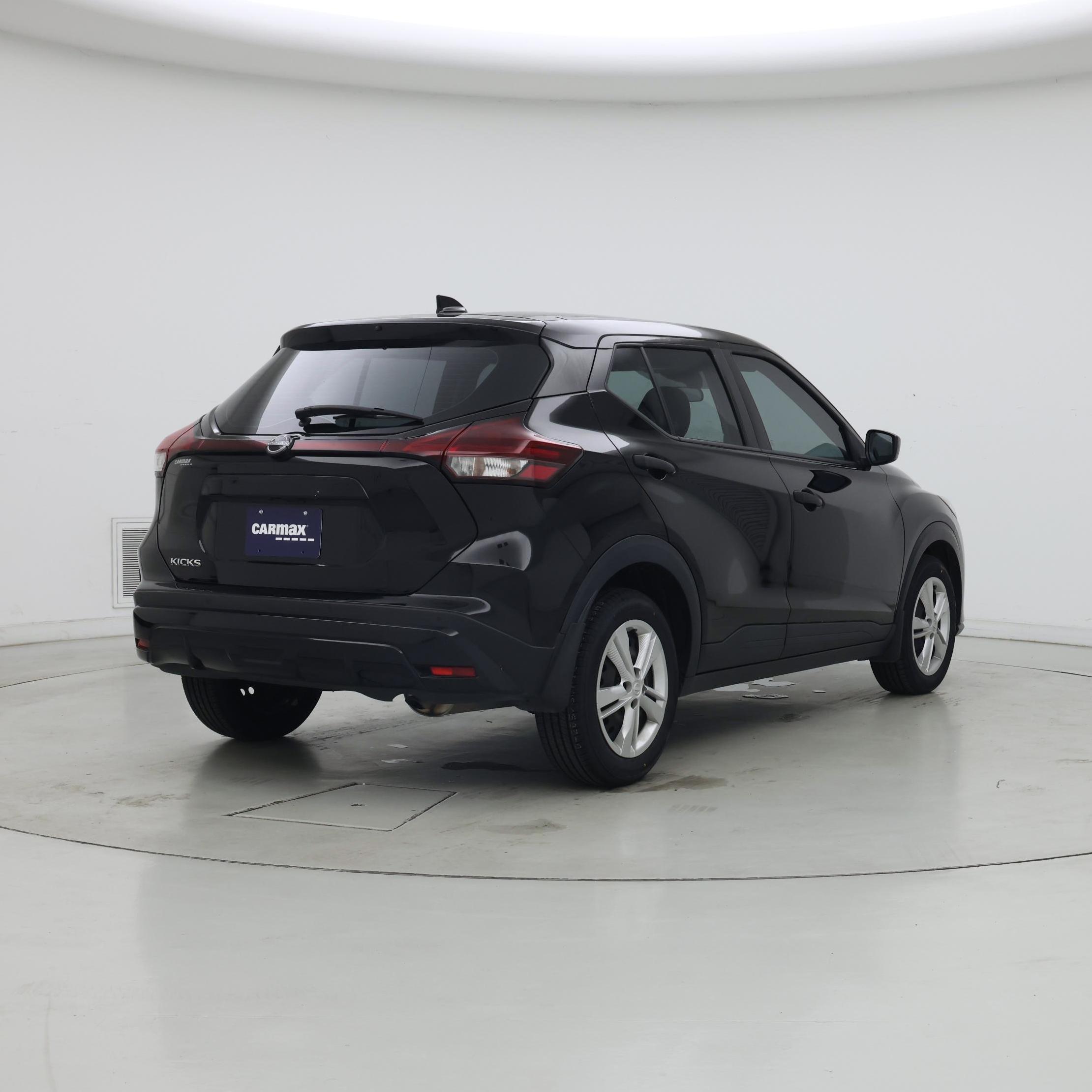 Thumbnail: 2023 Nissan Kicks - 8