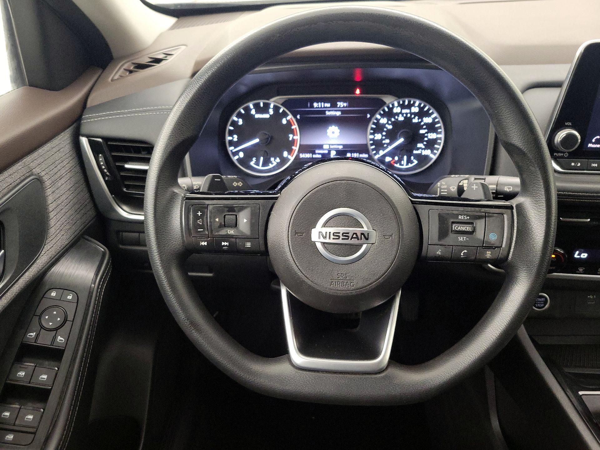 Thumbnail: 2021 Nissan Rogue - 10