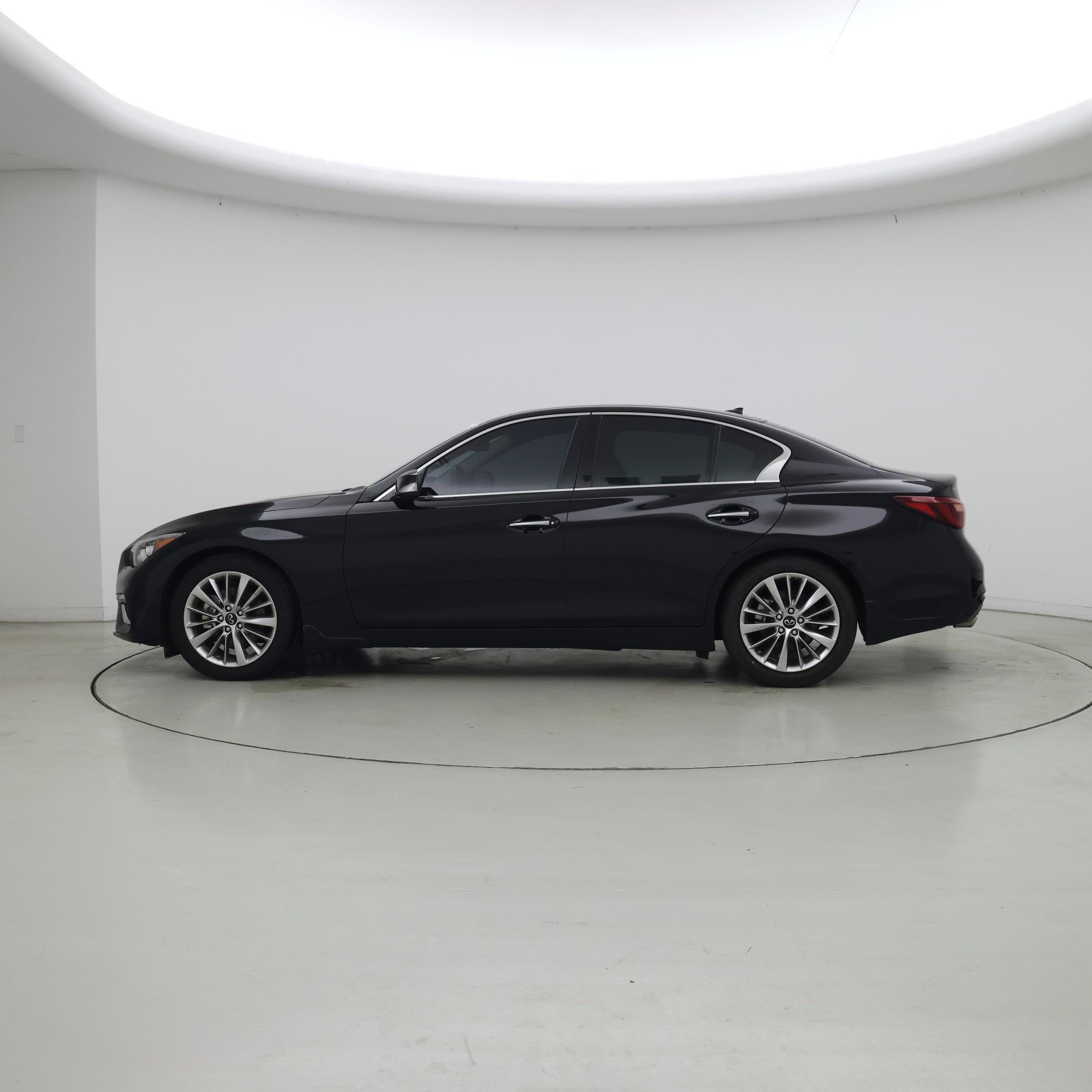 Thumbnail: 2023 INFINITI Q50 - 3