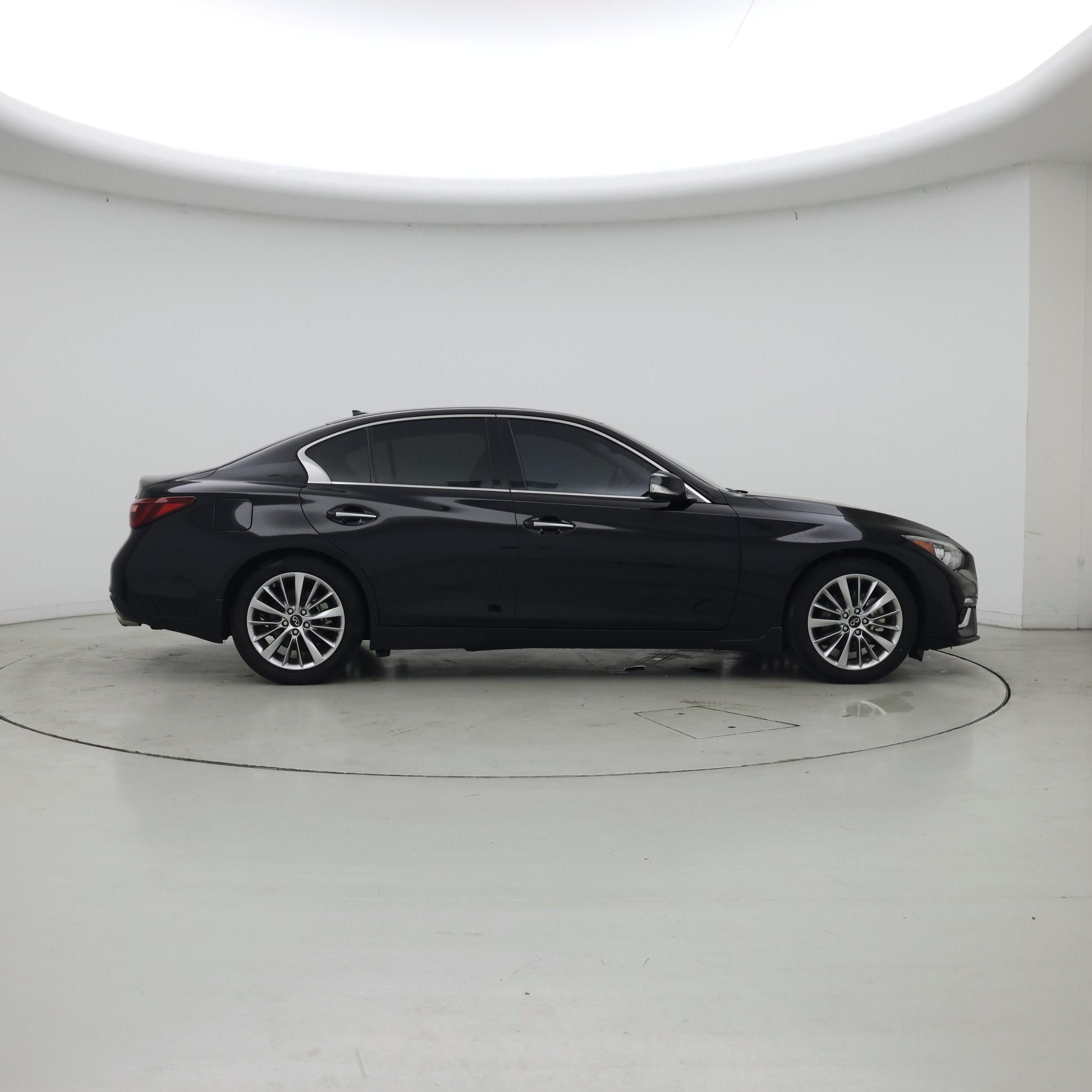 Thumbnail: 2023 INFINITI Q50 - 7