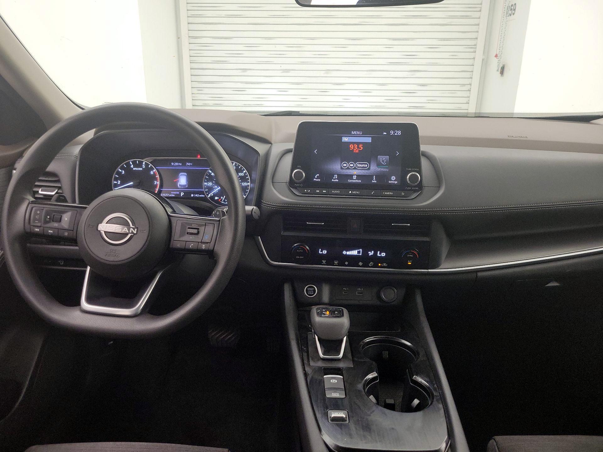 Thumbnail: 2023 Nissan Rogue - 9
