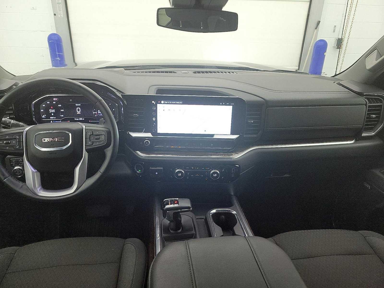 2025 GMC Sierra 1500 Elevation - Photo 10