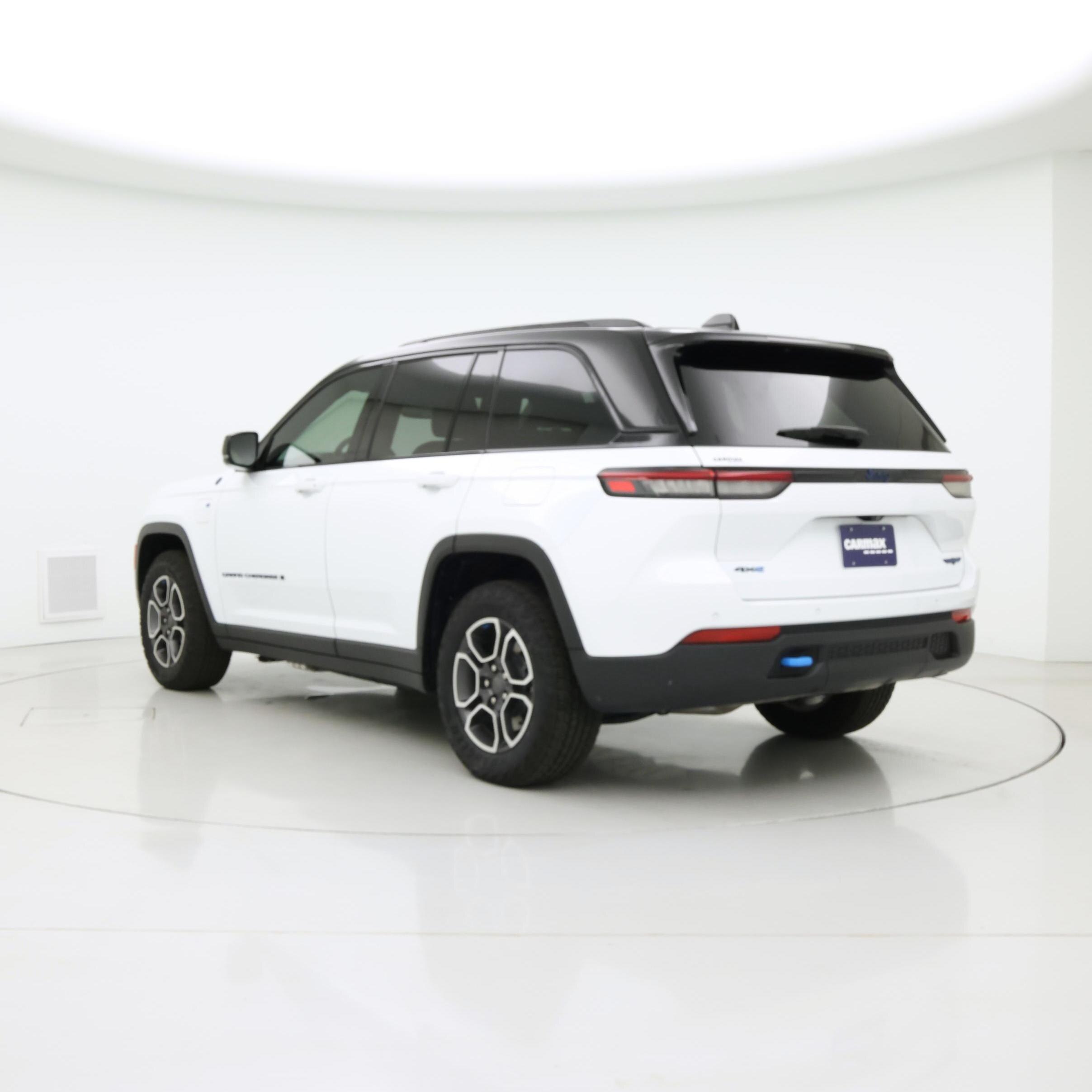 Thumbnail: 2024 Jeep Grand Cherokee - 2