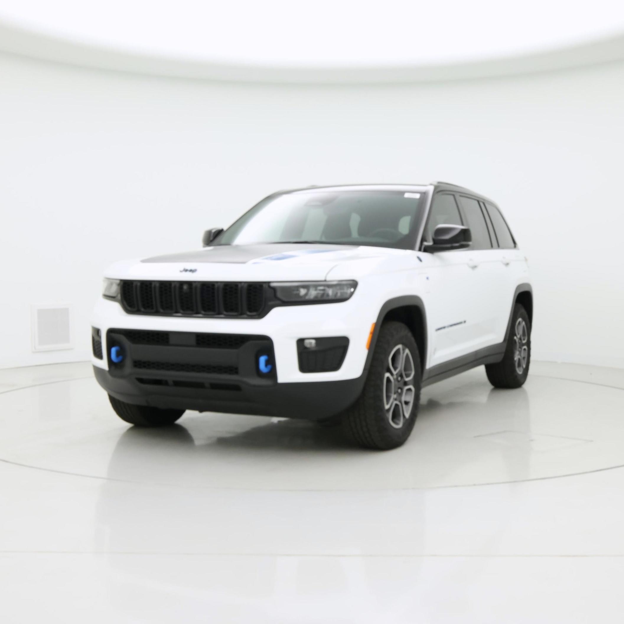 Thumbnail: 2024 Jeep Grand Cherokee - 4