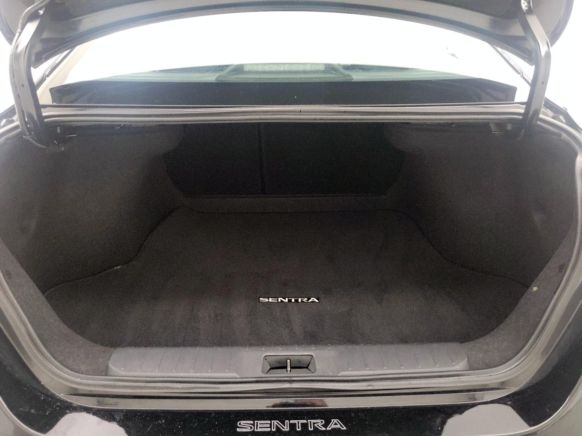 Thumbnail: 2025 Nissan Sentra - 20