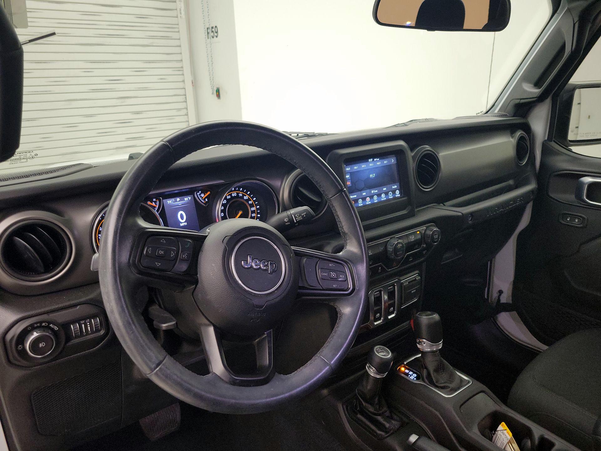 Thumbnail: 2022 Jeep Wrangler - 9