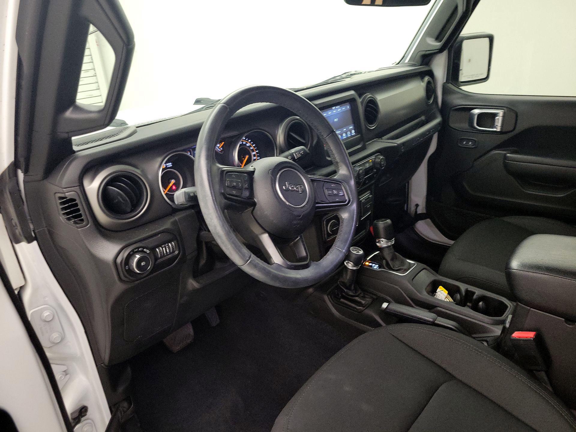 Thumbnail: 2022 Jeep Wrangler - 11