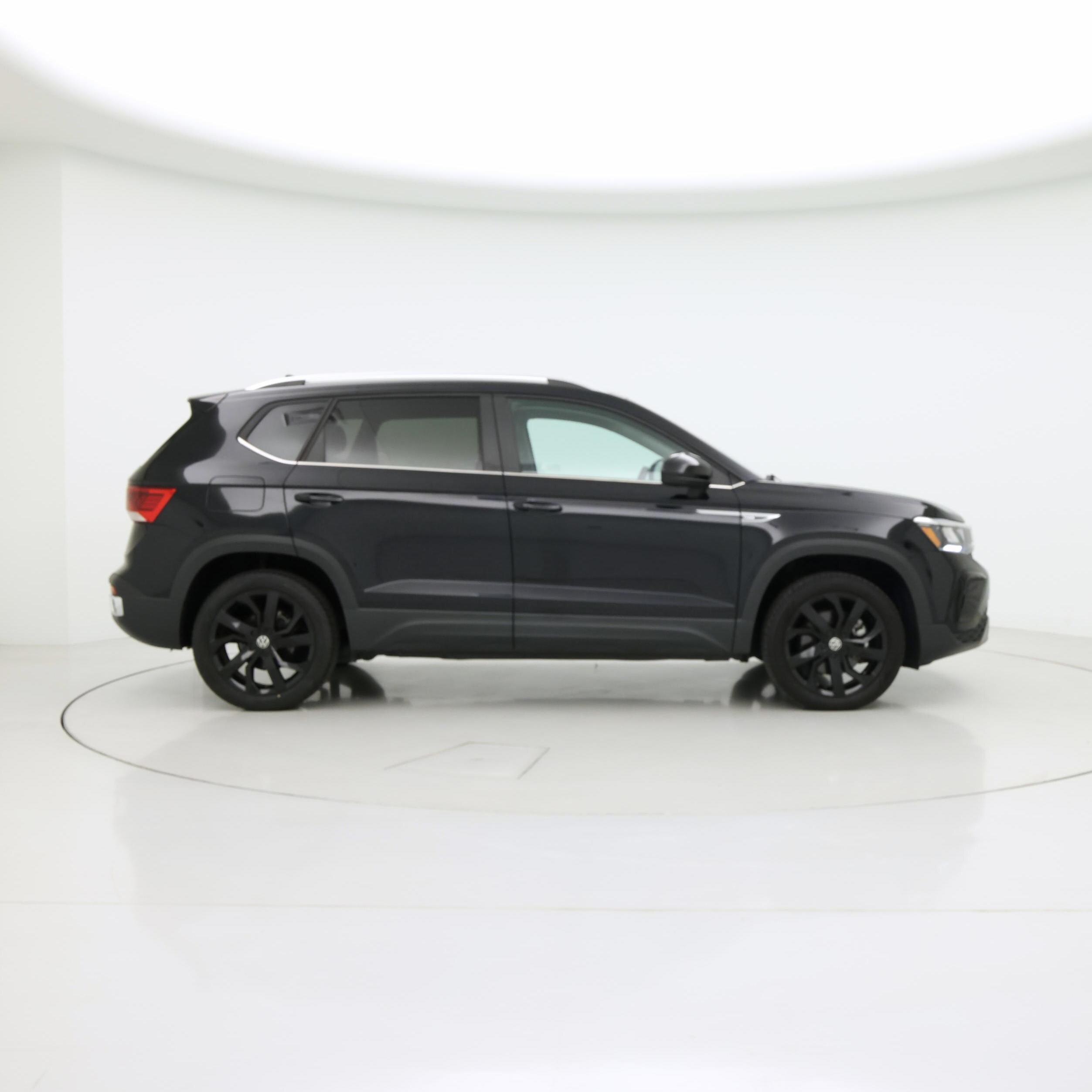 Thumbnail: 2023 Volkswagen Taos - 7