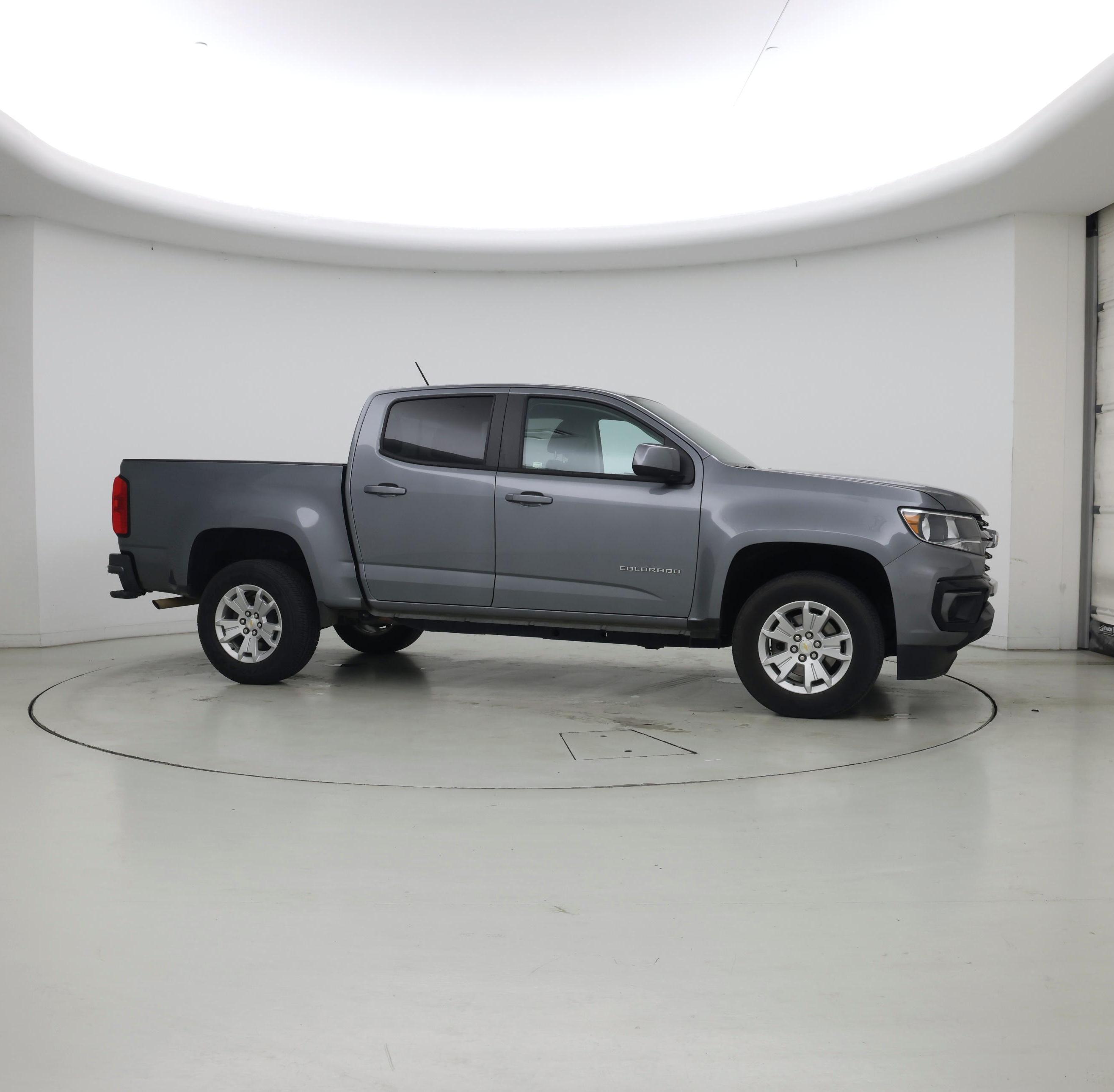 Thumbnail: 2022 Chevrolet Colorado - 7