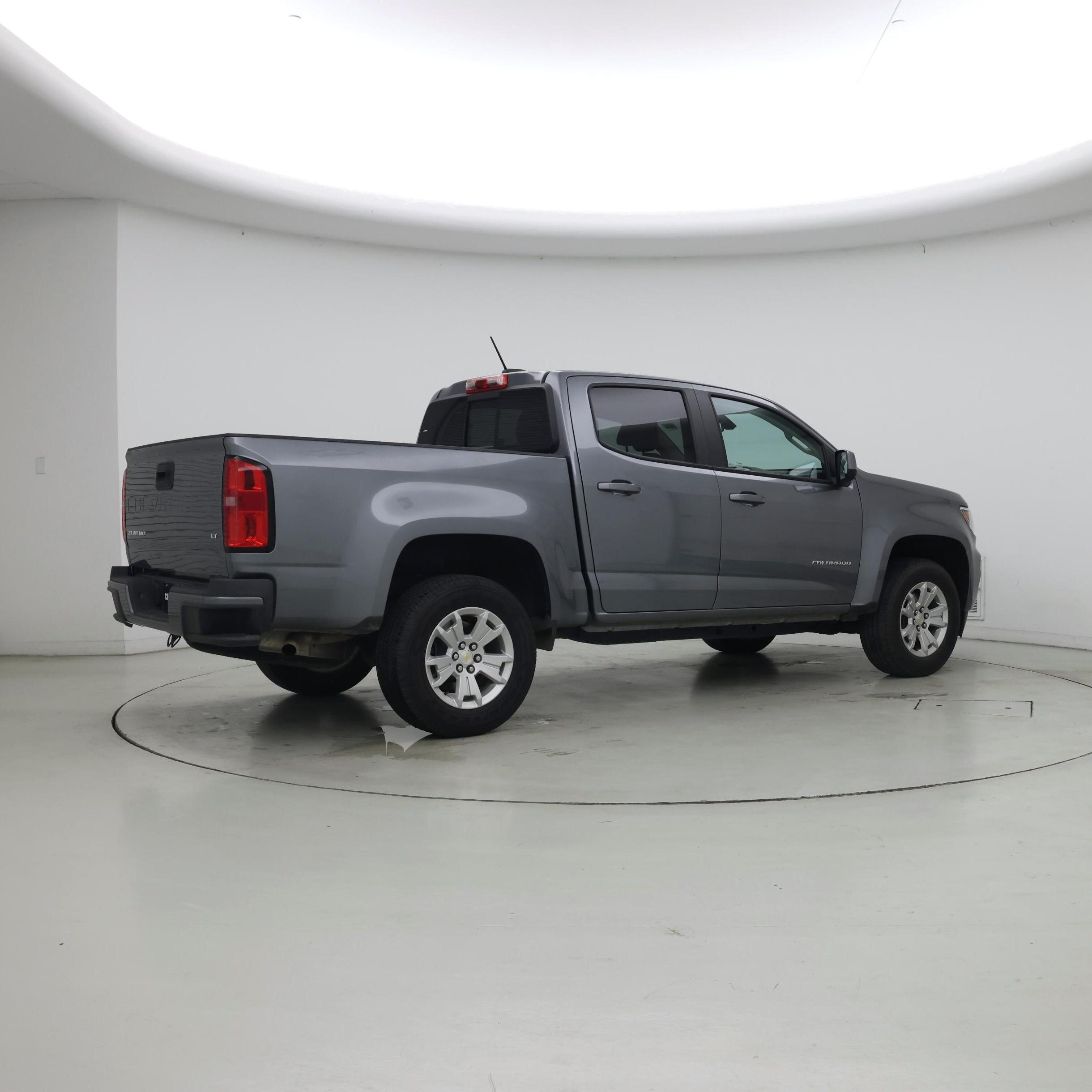 Thumbnail: 2022 Chevrolet Colorado - 8