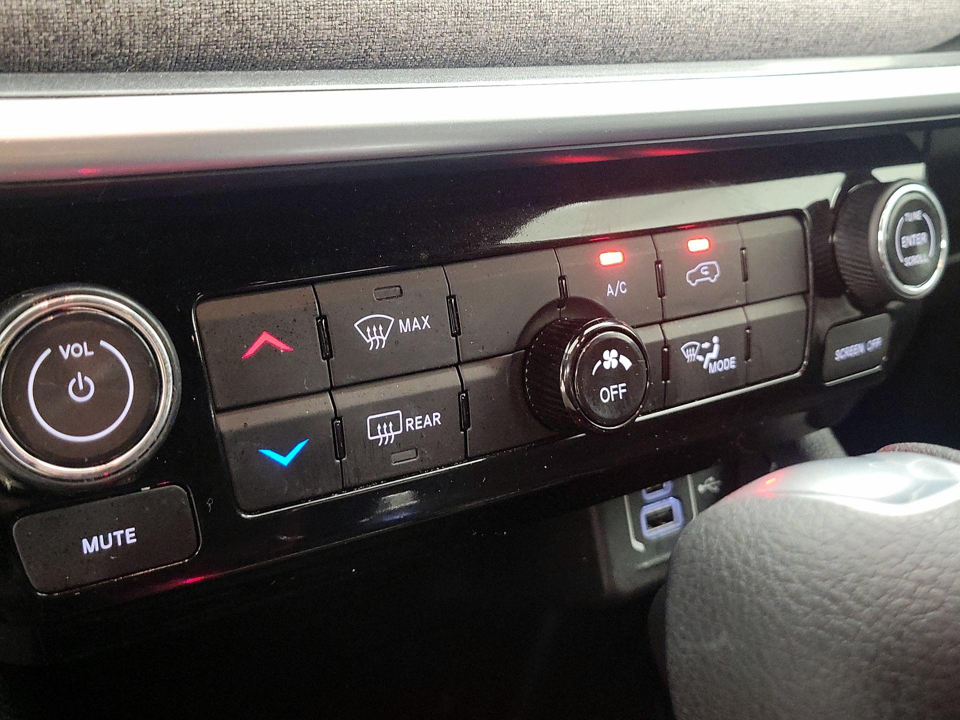 Thumbnail: 2023 Jeep Compass - 16