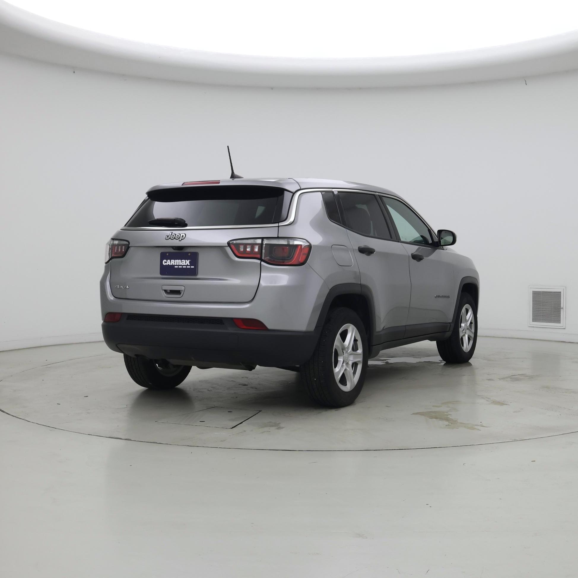 Thumbnail: 2023 Jeep Compass - 8