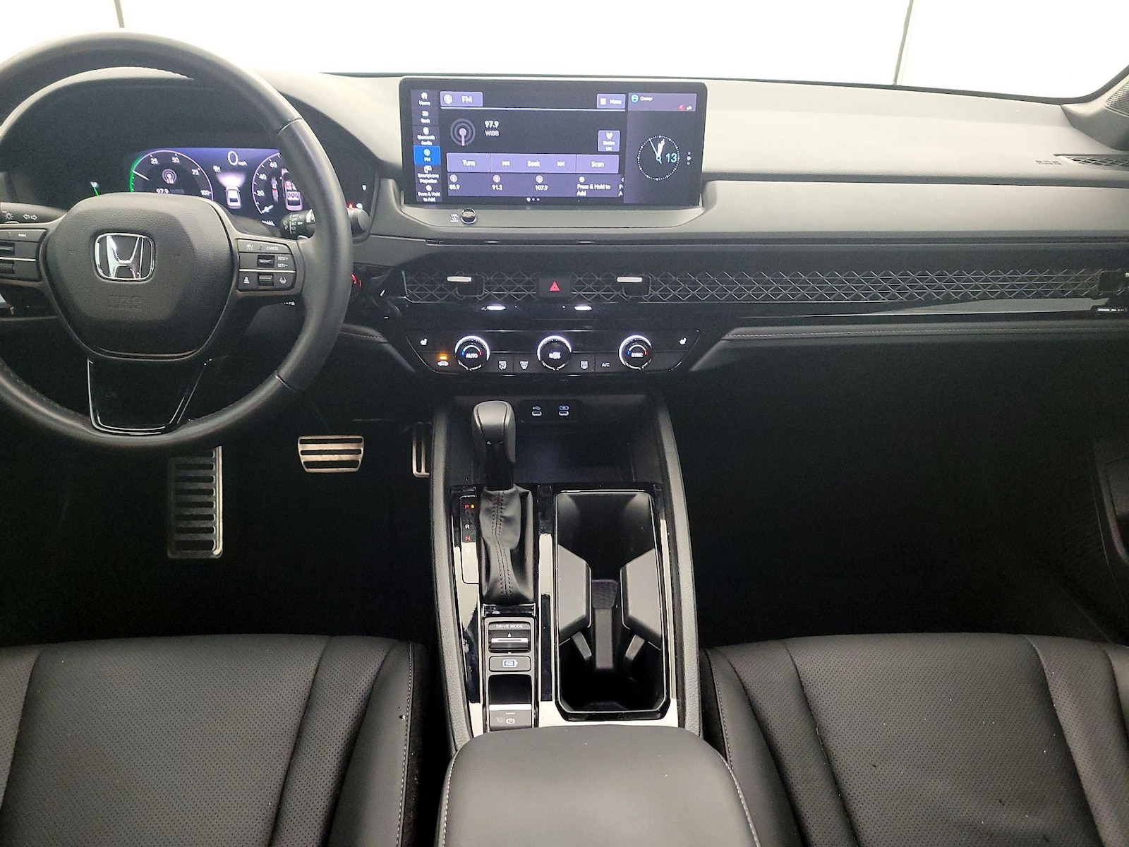 2024 Honda Accord Hybrid Sport-L - Photo 10