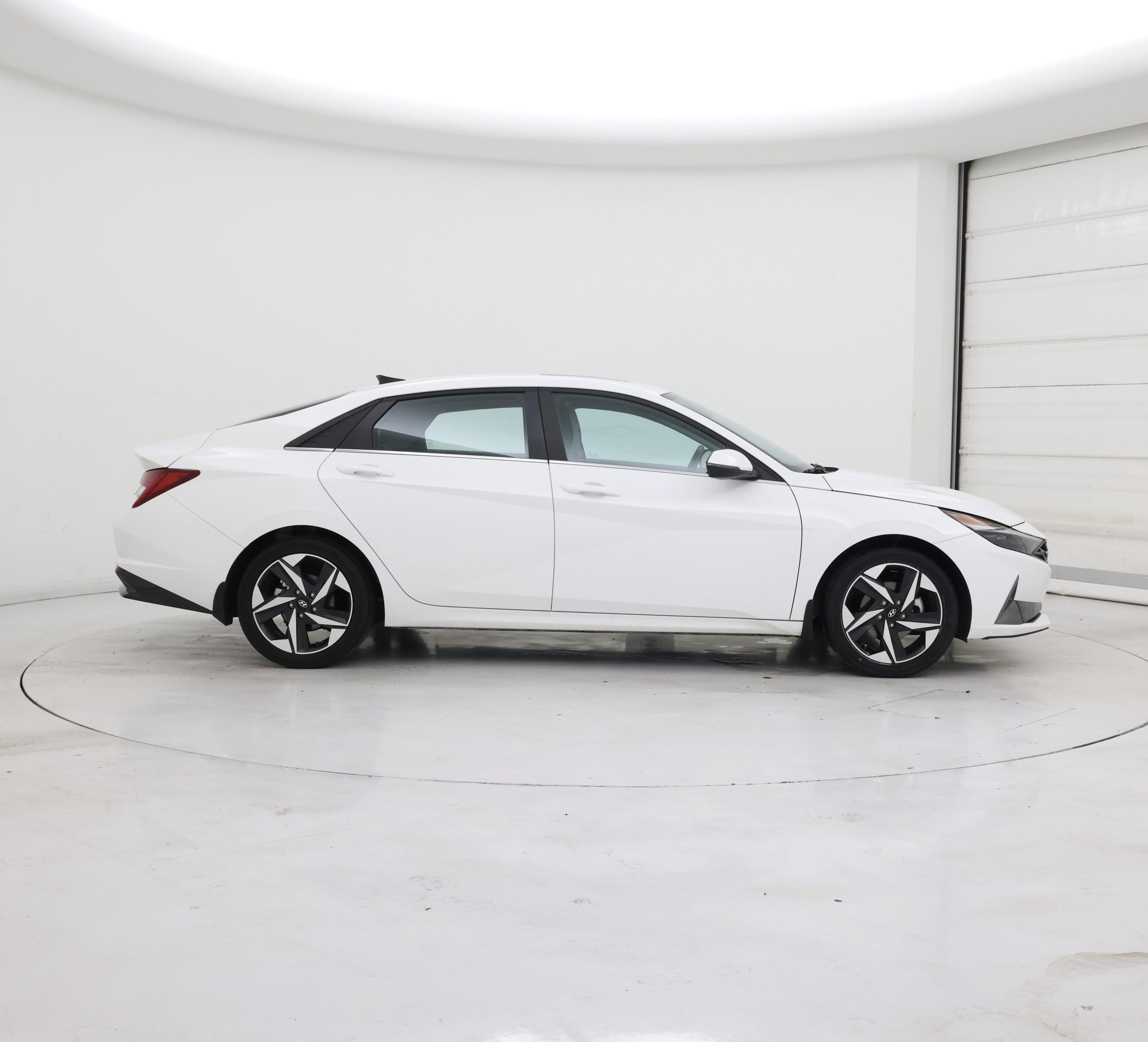 Thumbnail: 2023 Hyundai Elantra - 7