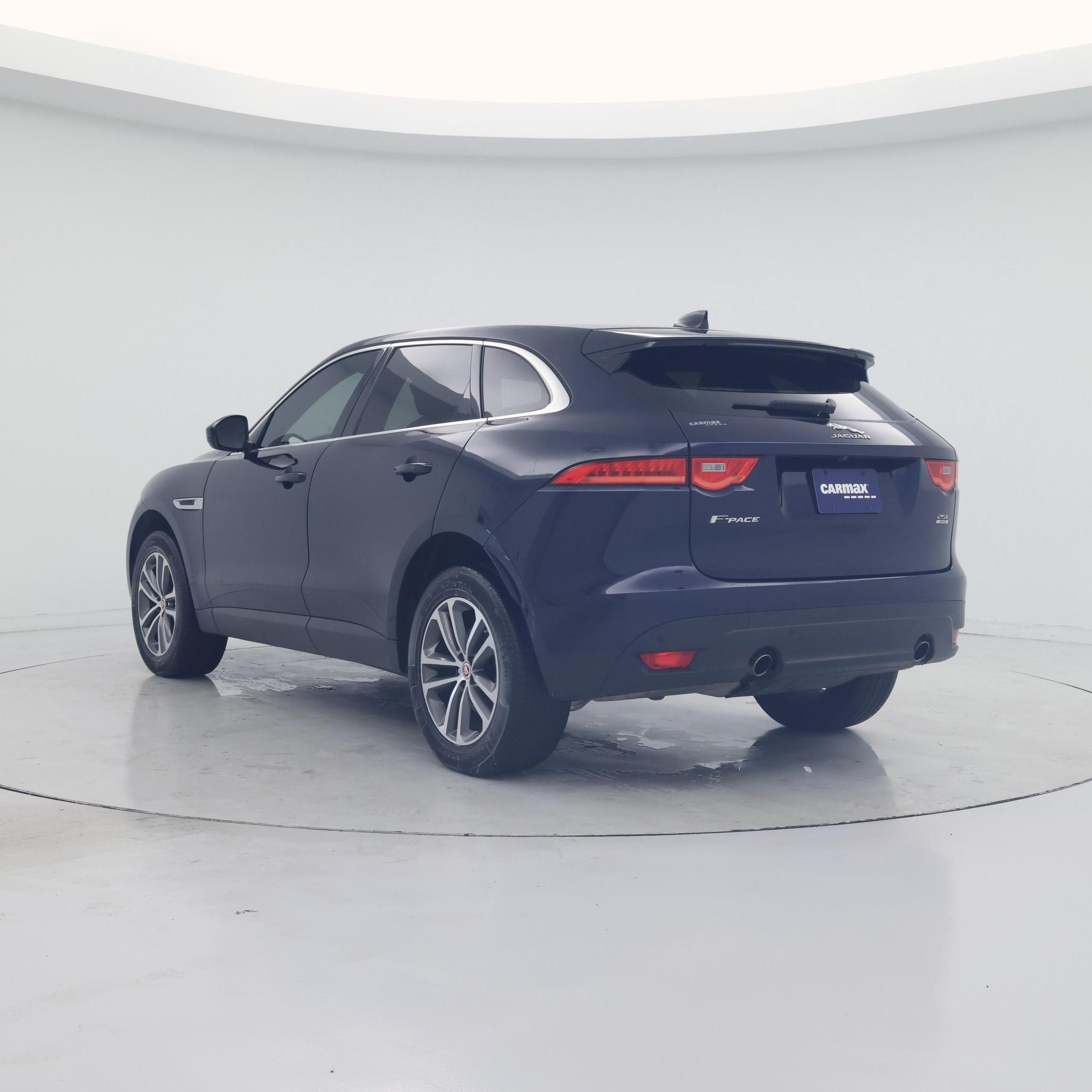 Thumbnail: 2020 Jaguar F-Pace - 2
