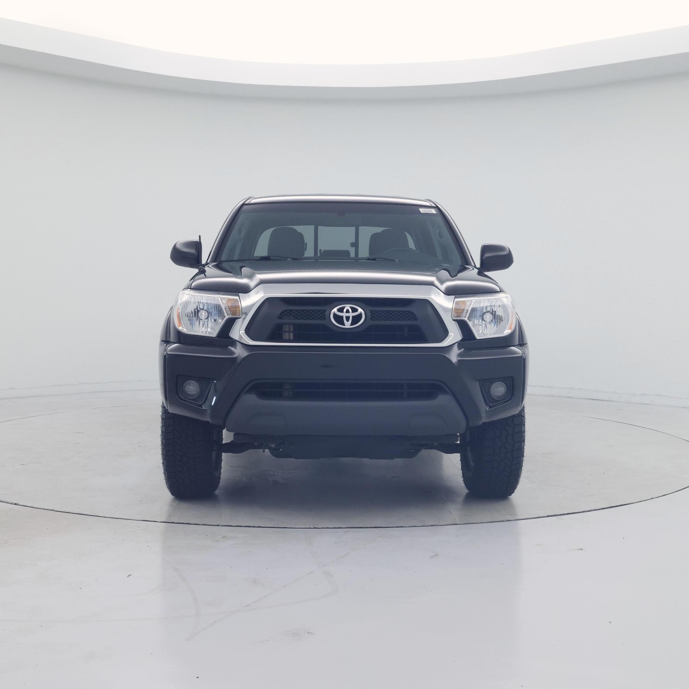 Thumbnail: 2015 Toyota Tacoma - 5