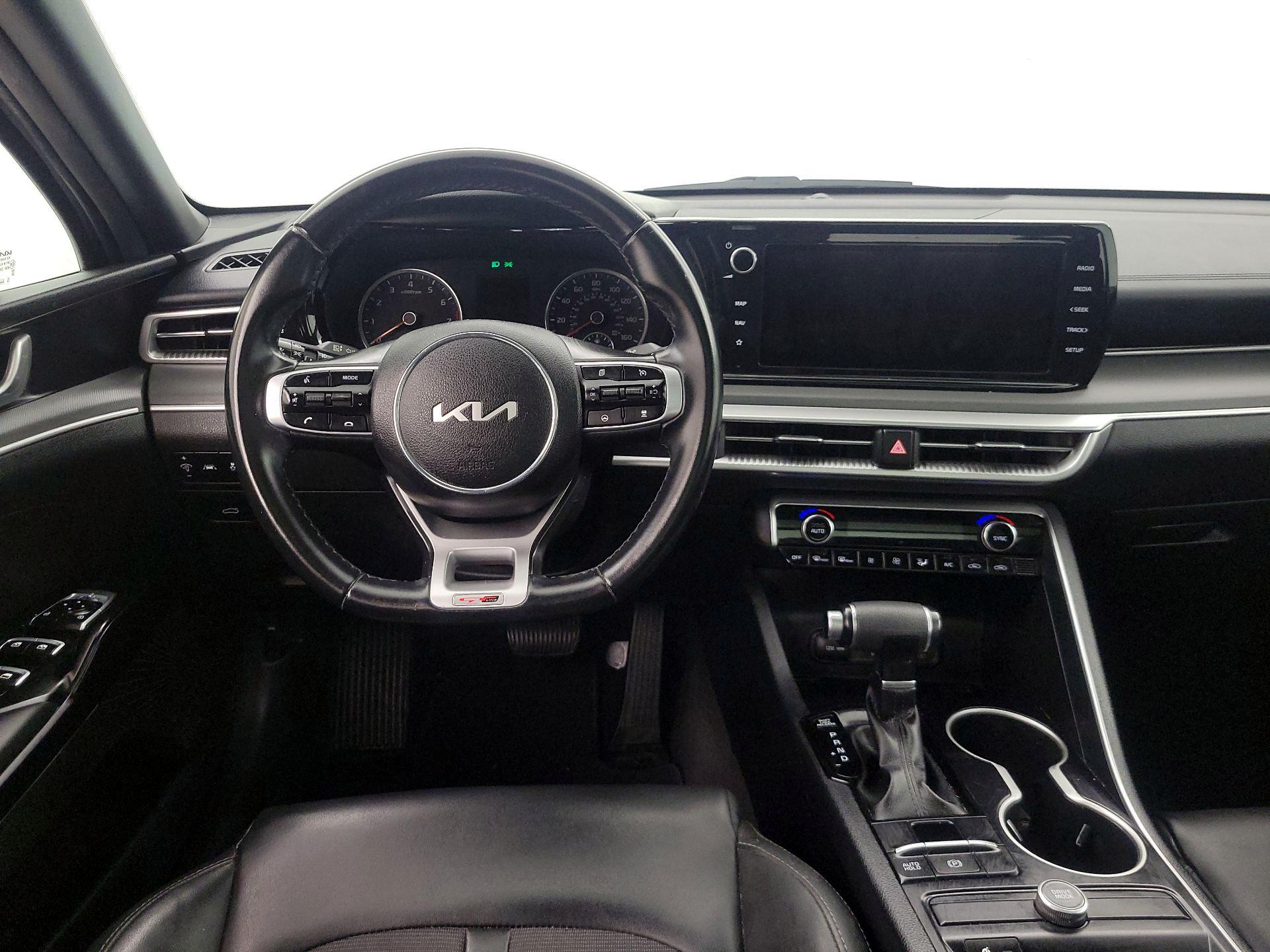 Thumbnail: 2022 Kia K5 - 10