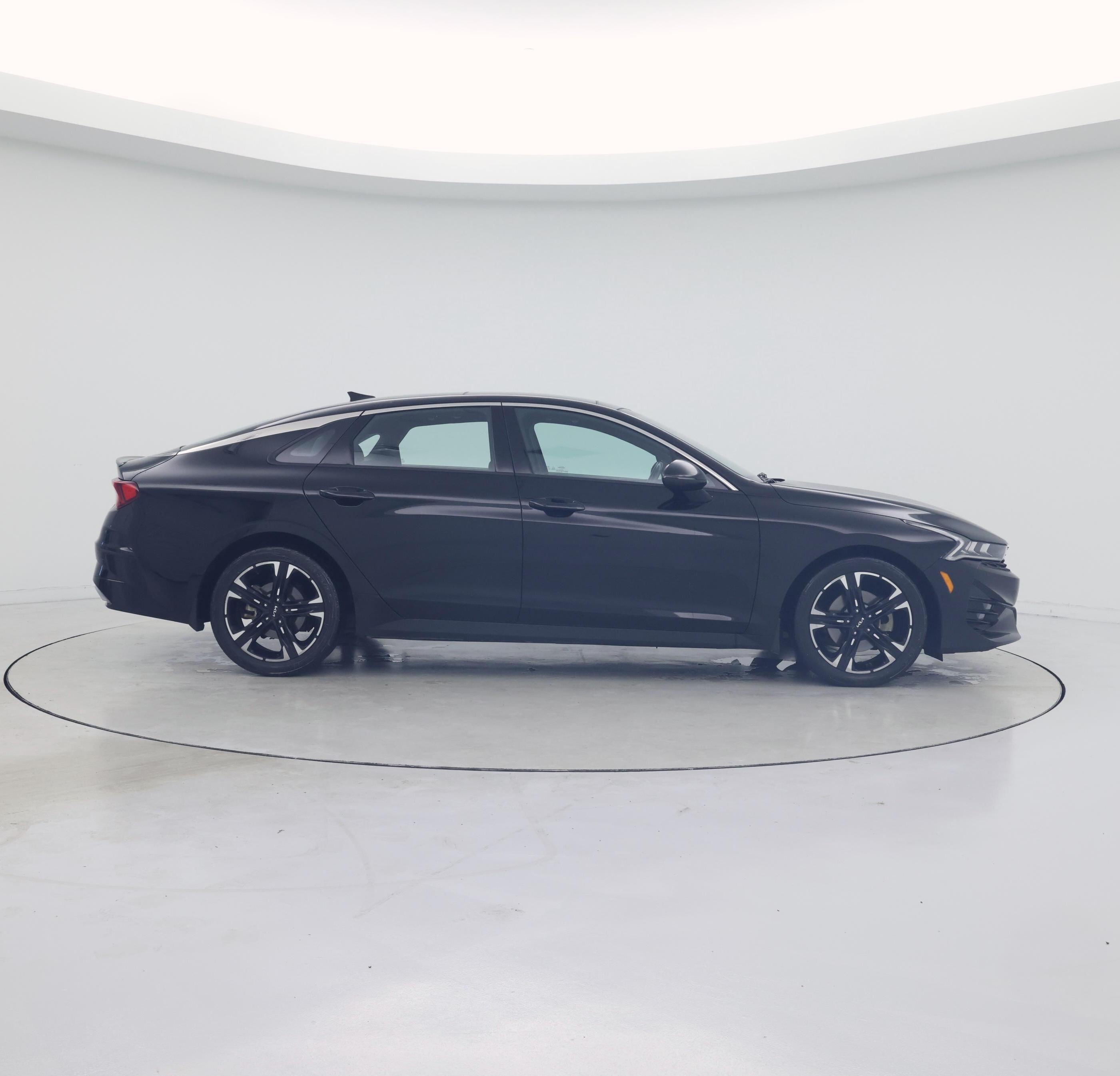Thumbnail: 2022 Kia K5 - 7