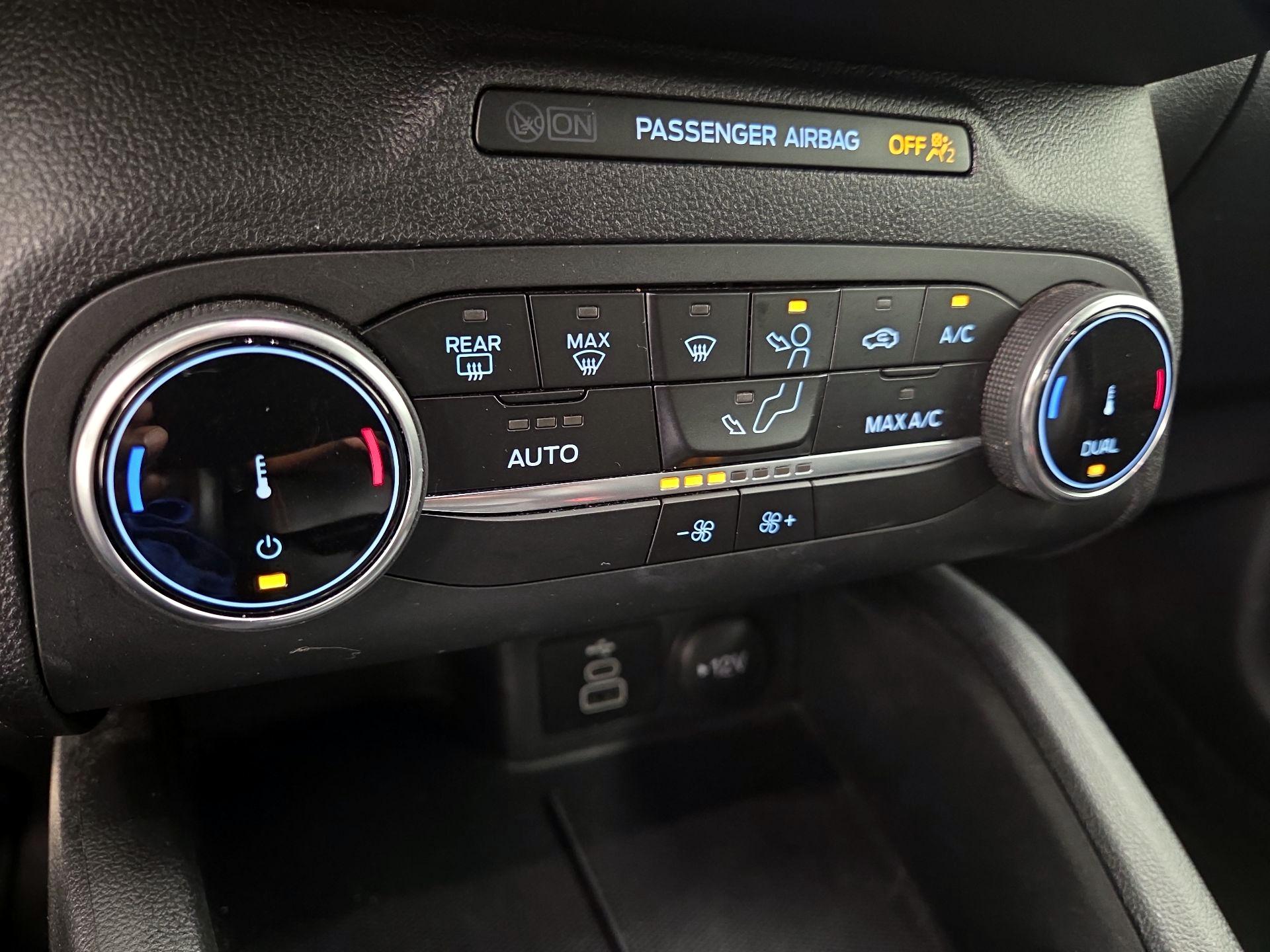 Thumbnail: 2024 Ford Escape - 16