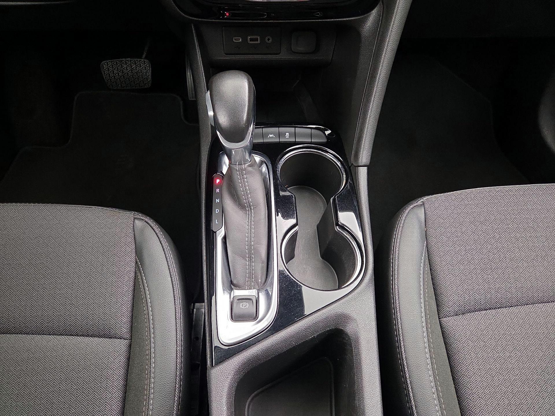Thumbnail: 2021 Buick Encore GX - 17