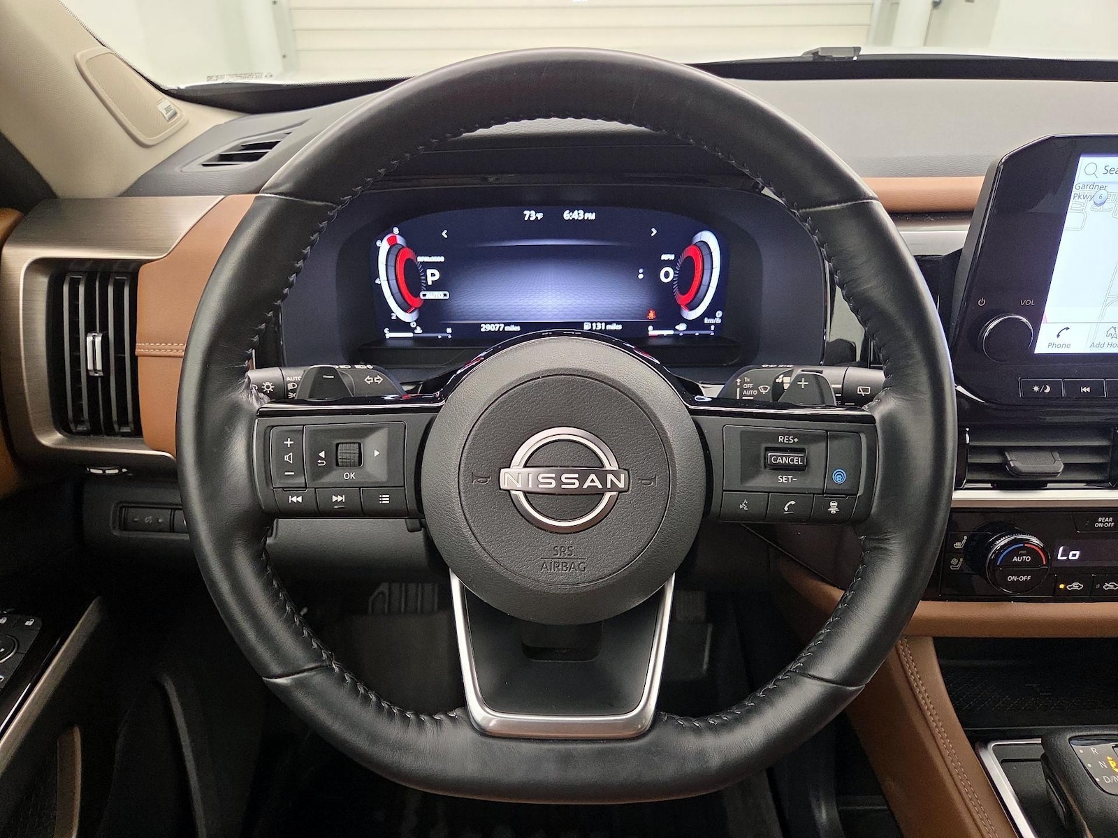 2023 Nissan Pathfinder Platinum - Photo 11