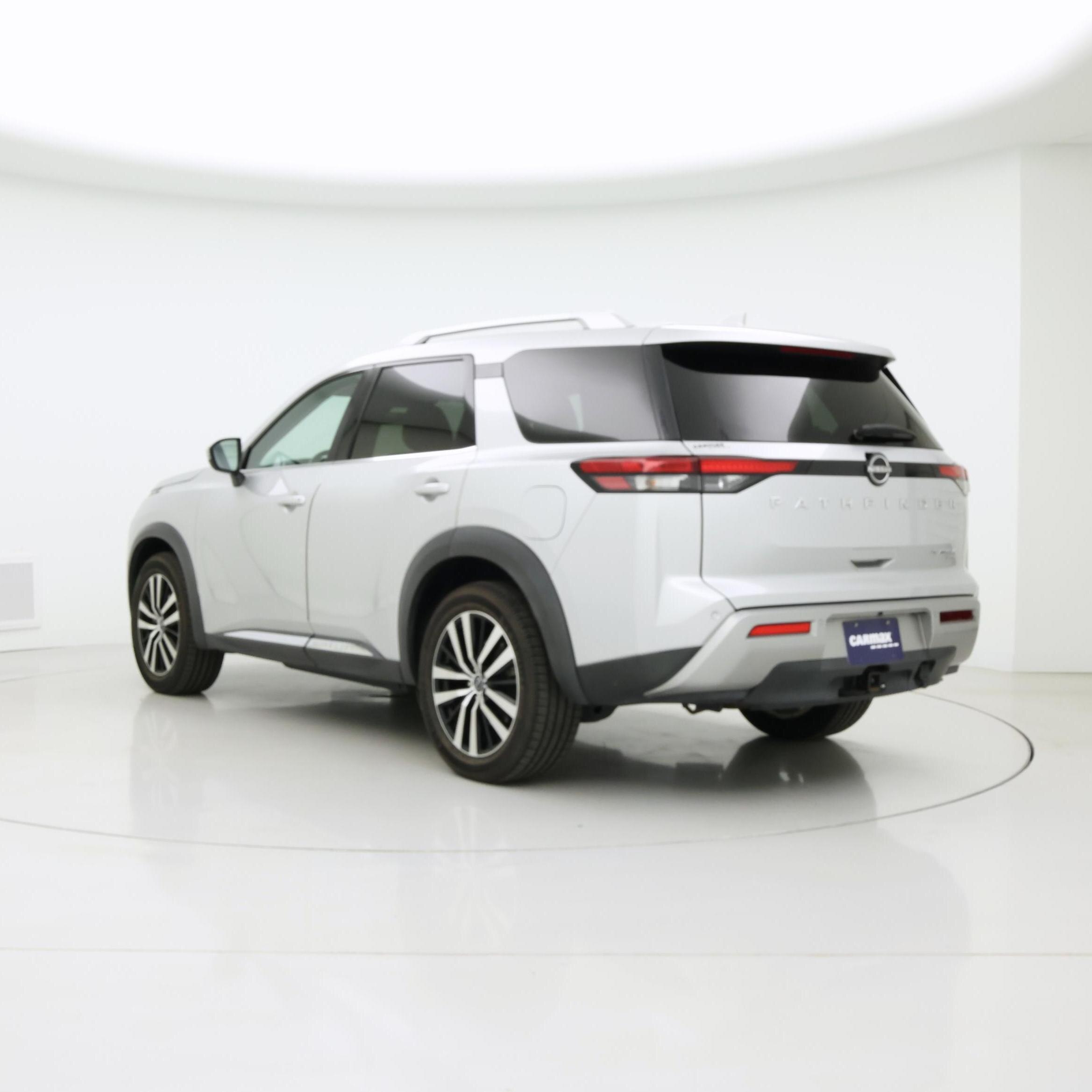 Thumbnail: 2023 Nissan Pathfinder - 2