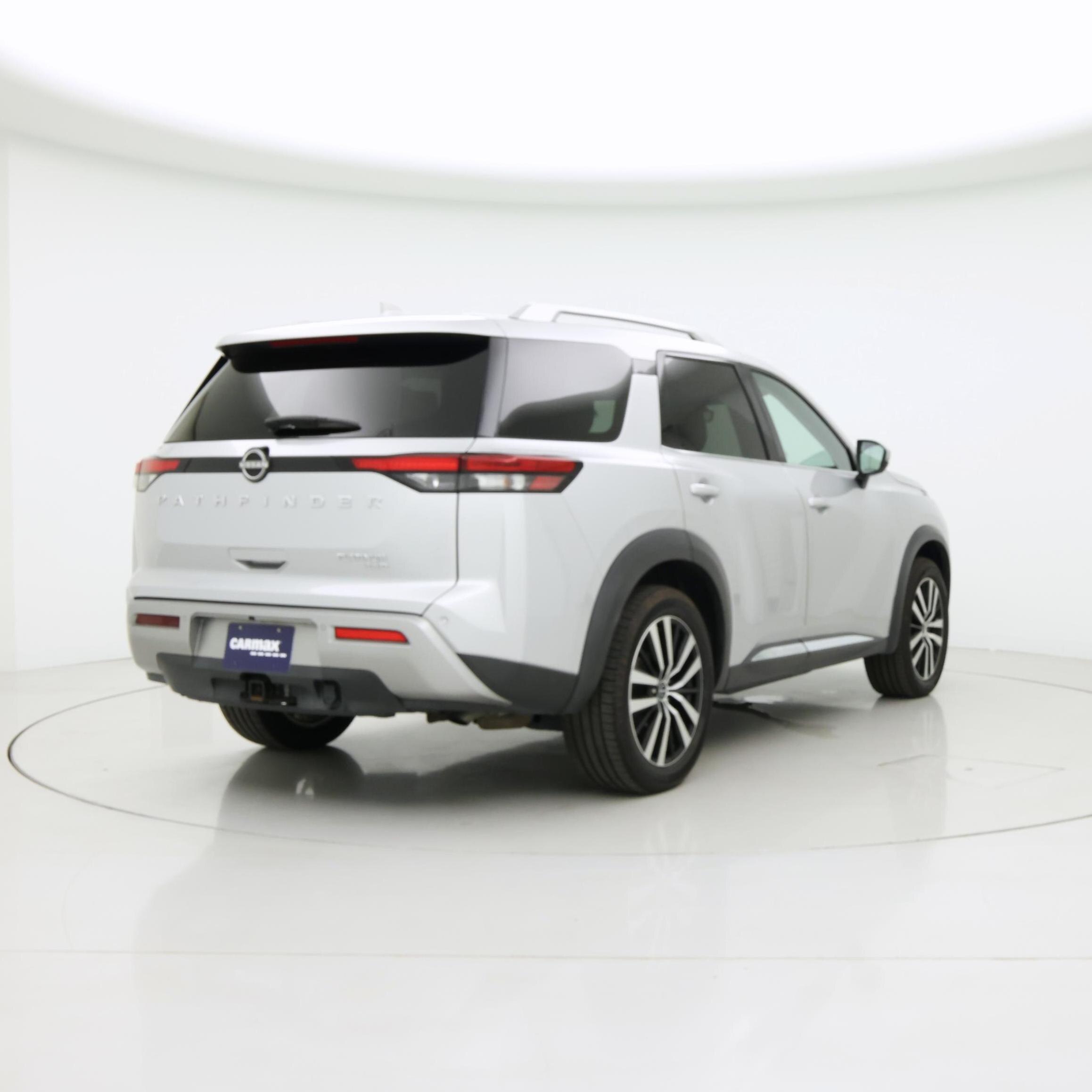 Thumbnail: 2023 Nissan Pathfinder - 8