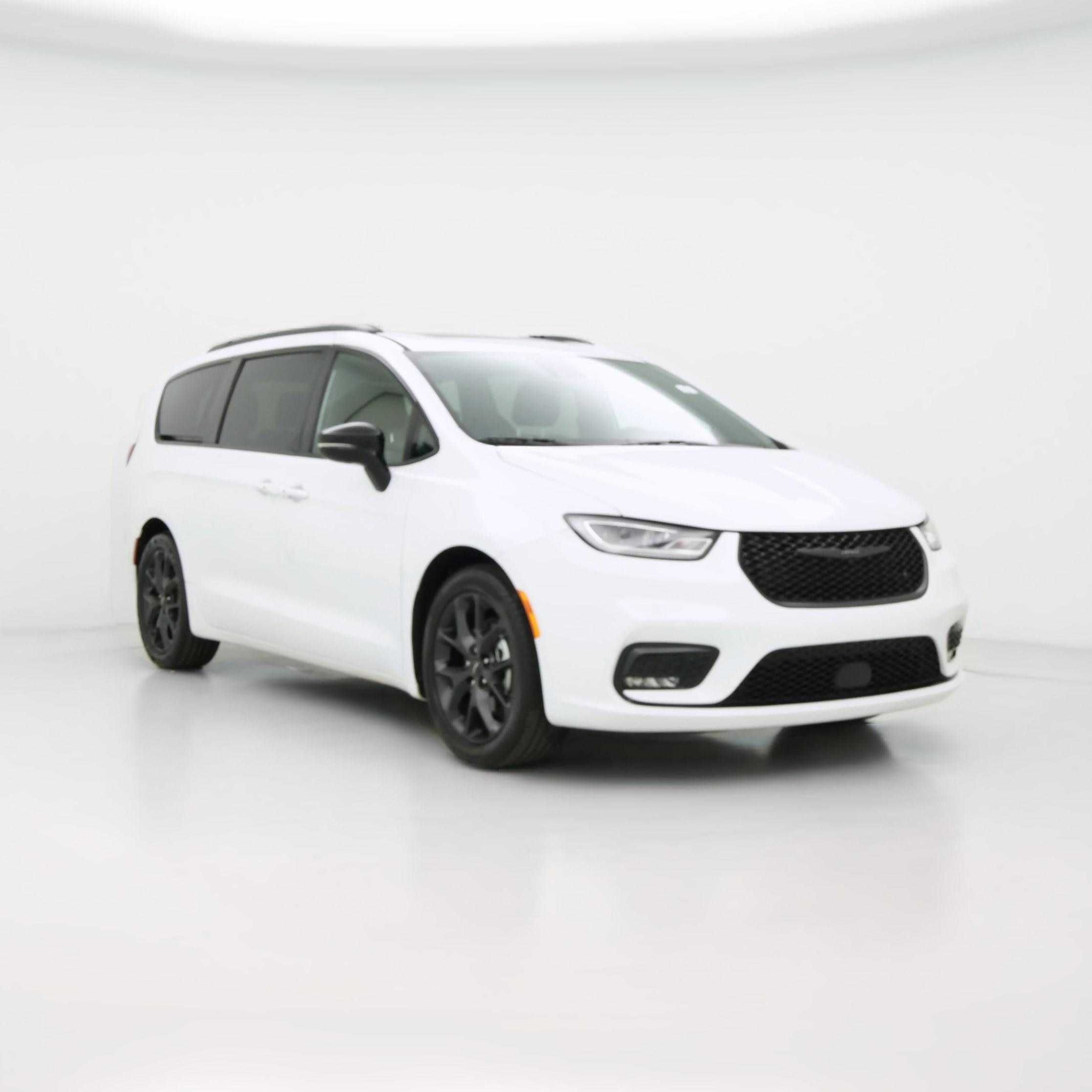 Thumbnail: 2024 Chrysler Pacifica - 1