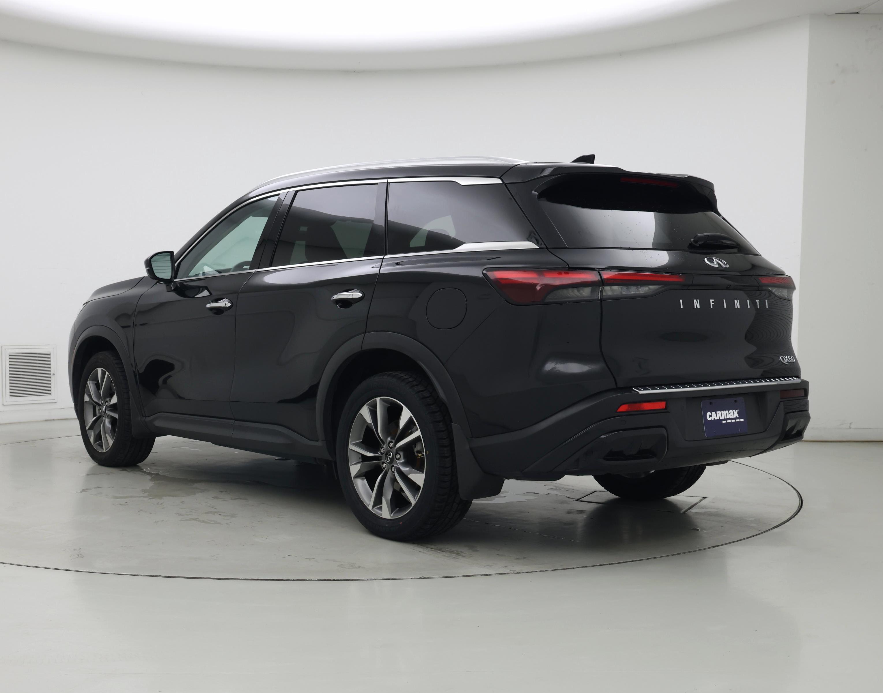 Thumbnail: 2023 INFINITI QX60 - 2