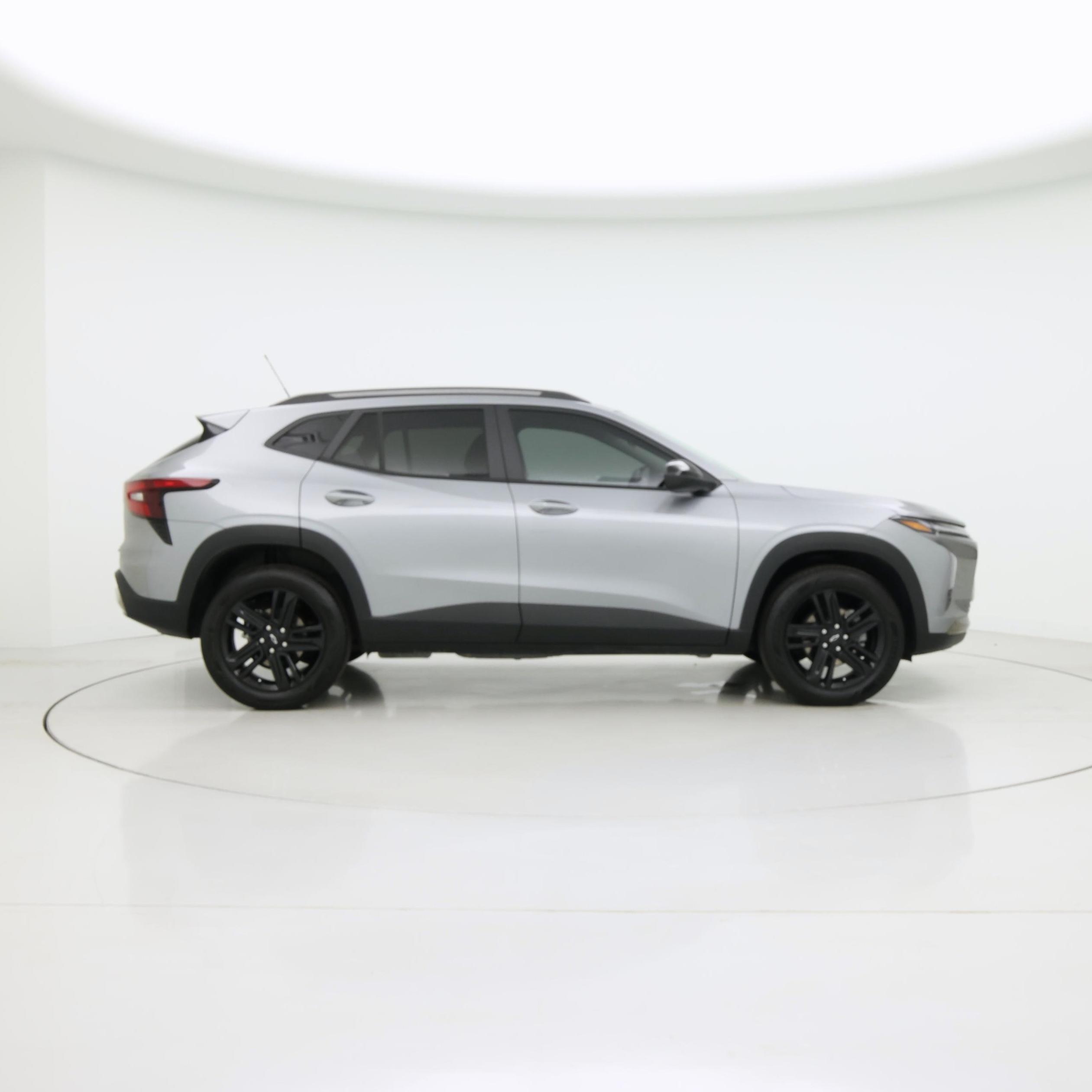 Thumbnail: 2025 Chevrolet Trax - 7