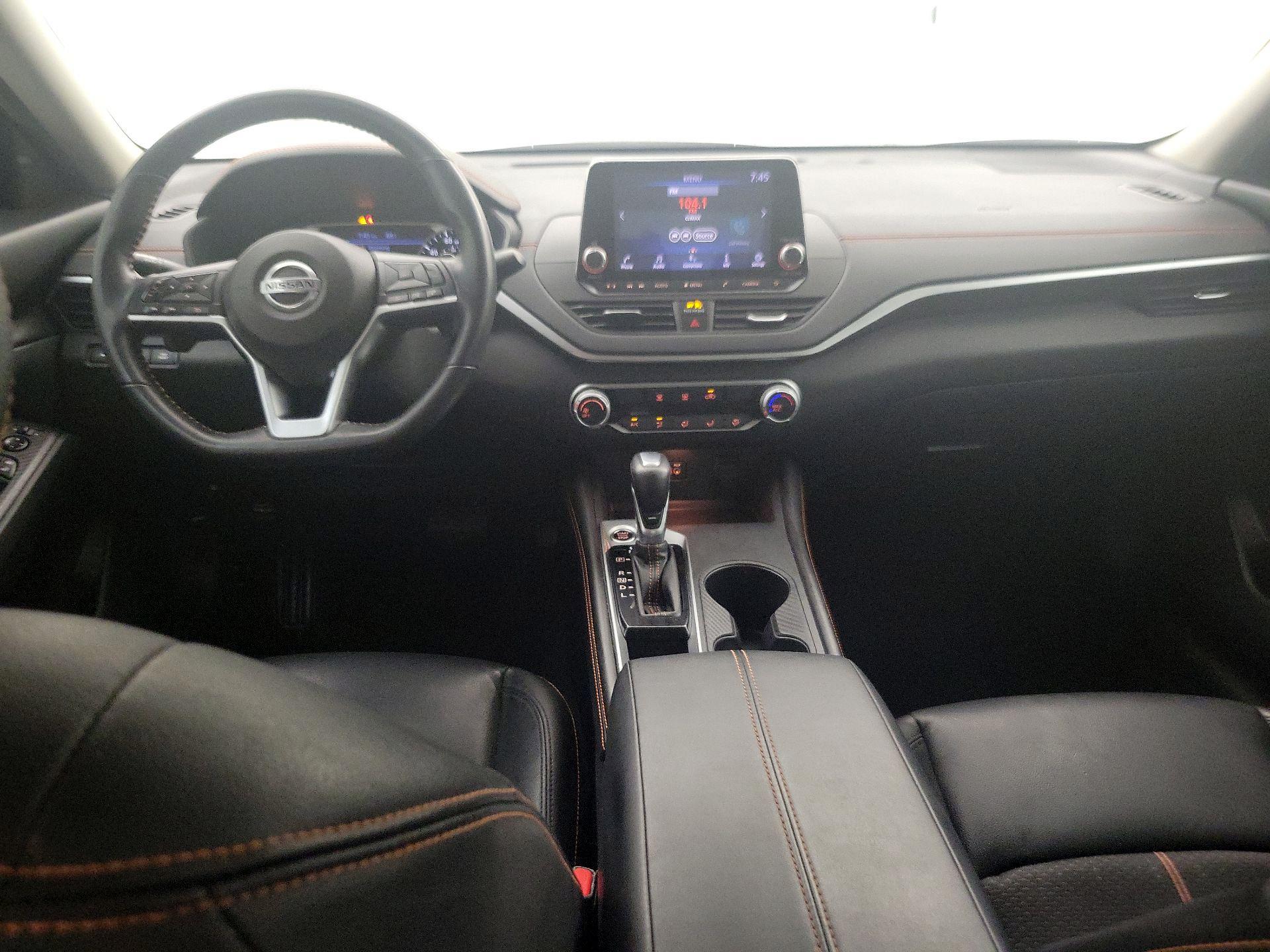 Thumbnail: 2022 Nissan Altima - 9