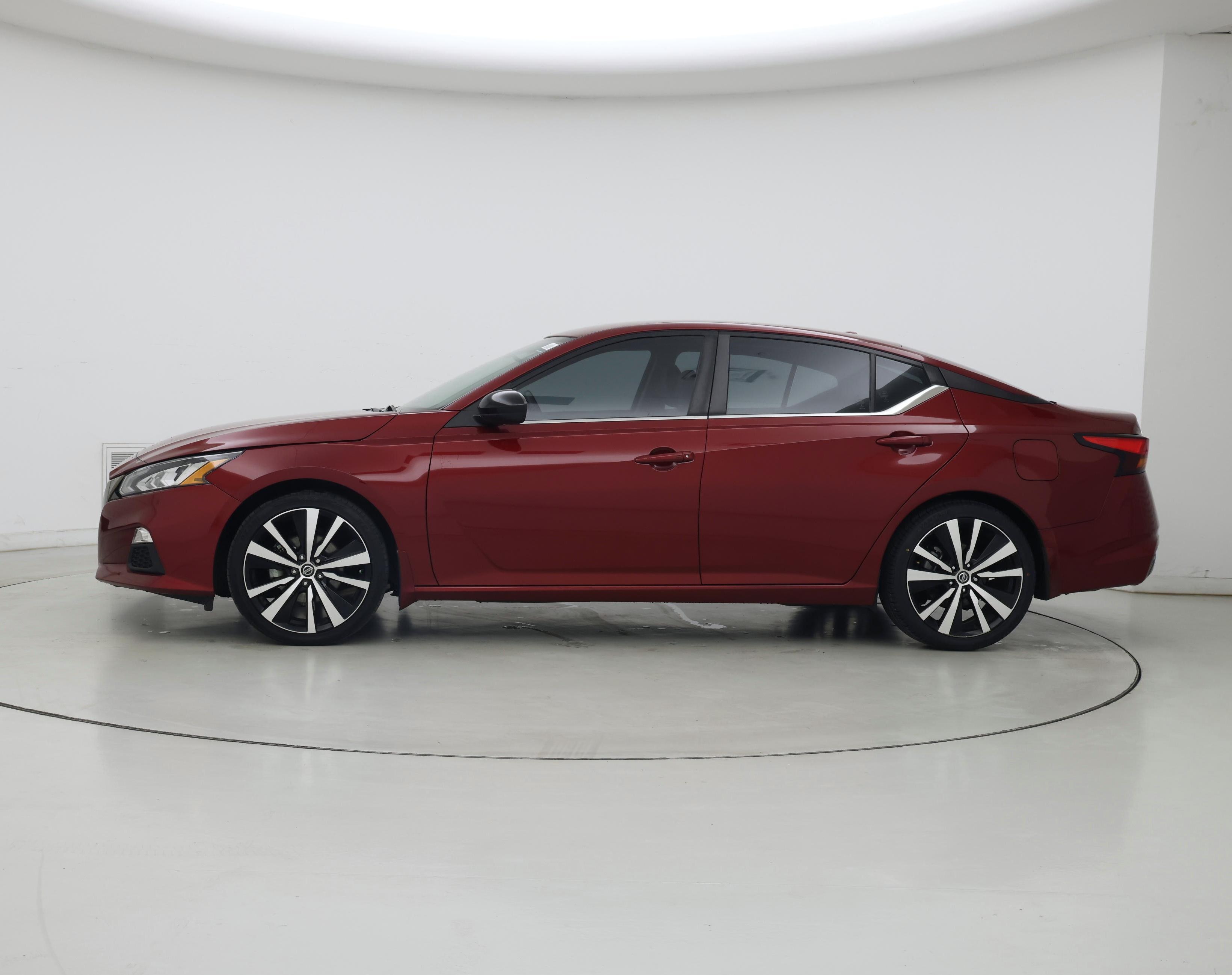 Thumbnail: 2022 Nissan Altima - 3