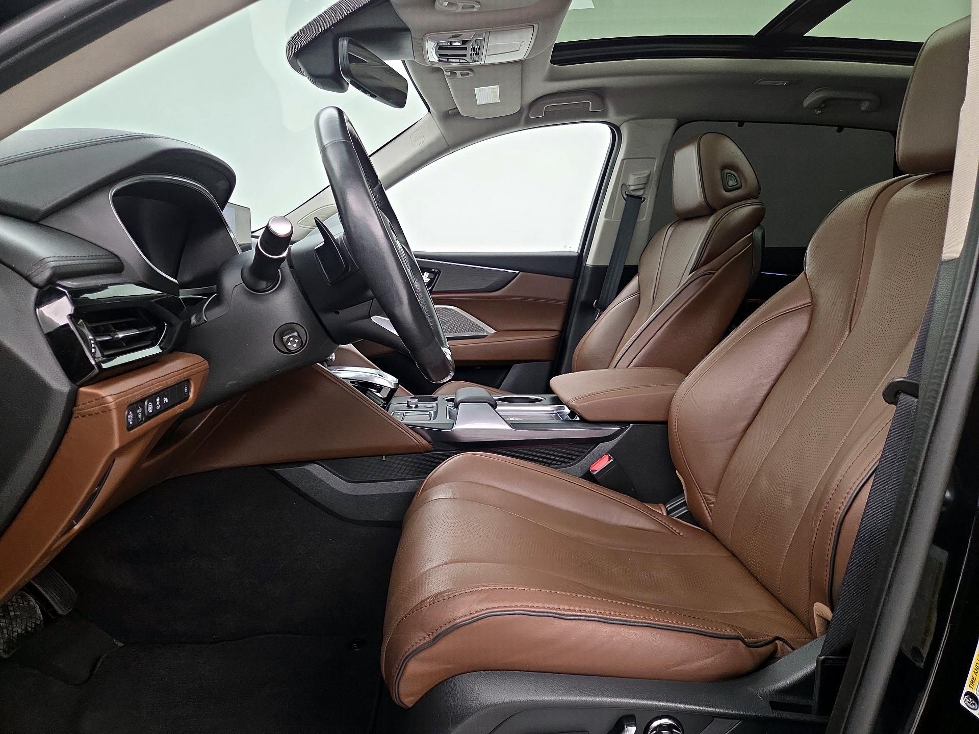 Thumbnail: 2023 Acura MDX - 11