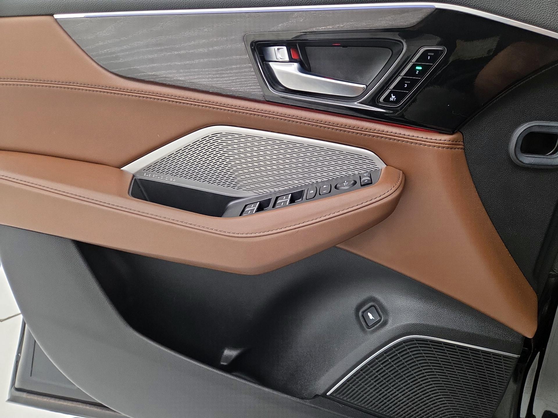 Thumbnail: 2023 Acura MDX - 12