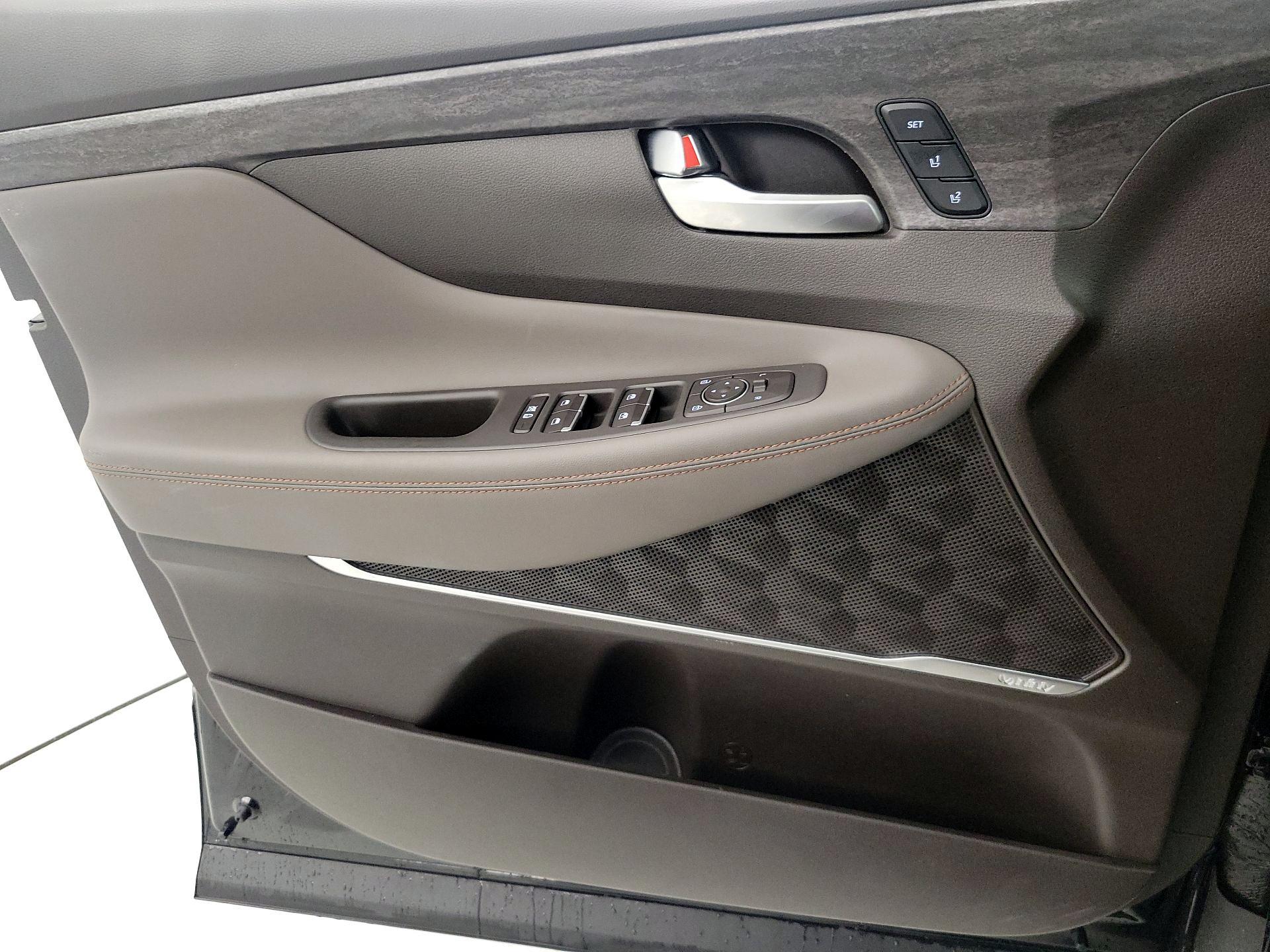 Thumbnail: 2020 Hyundai Santa Fe - 12