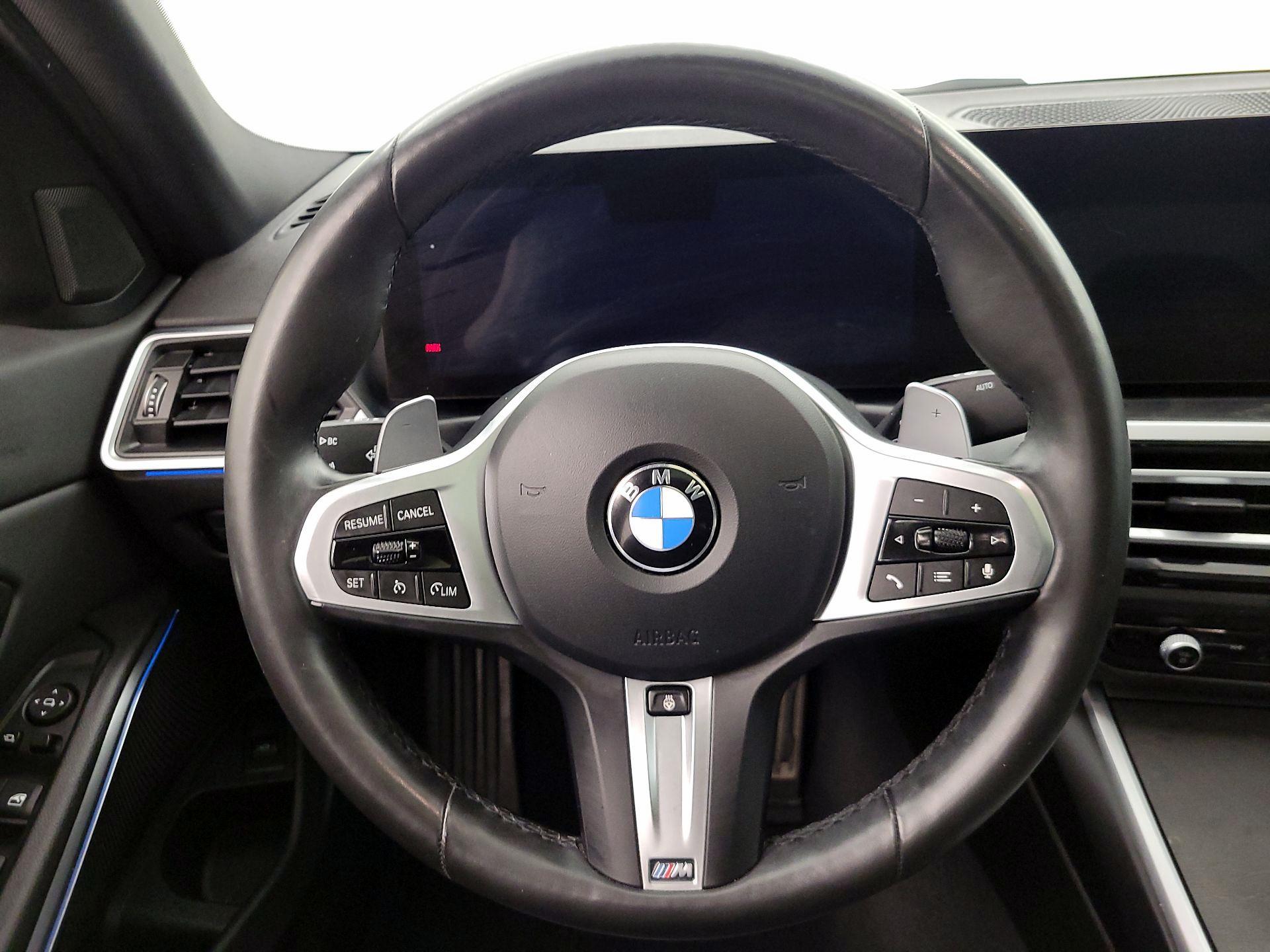 Thumbnail: 2024 BMW 3 Series - 10