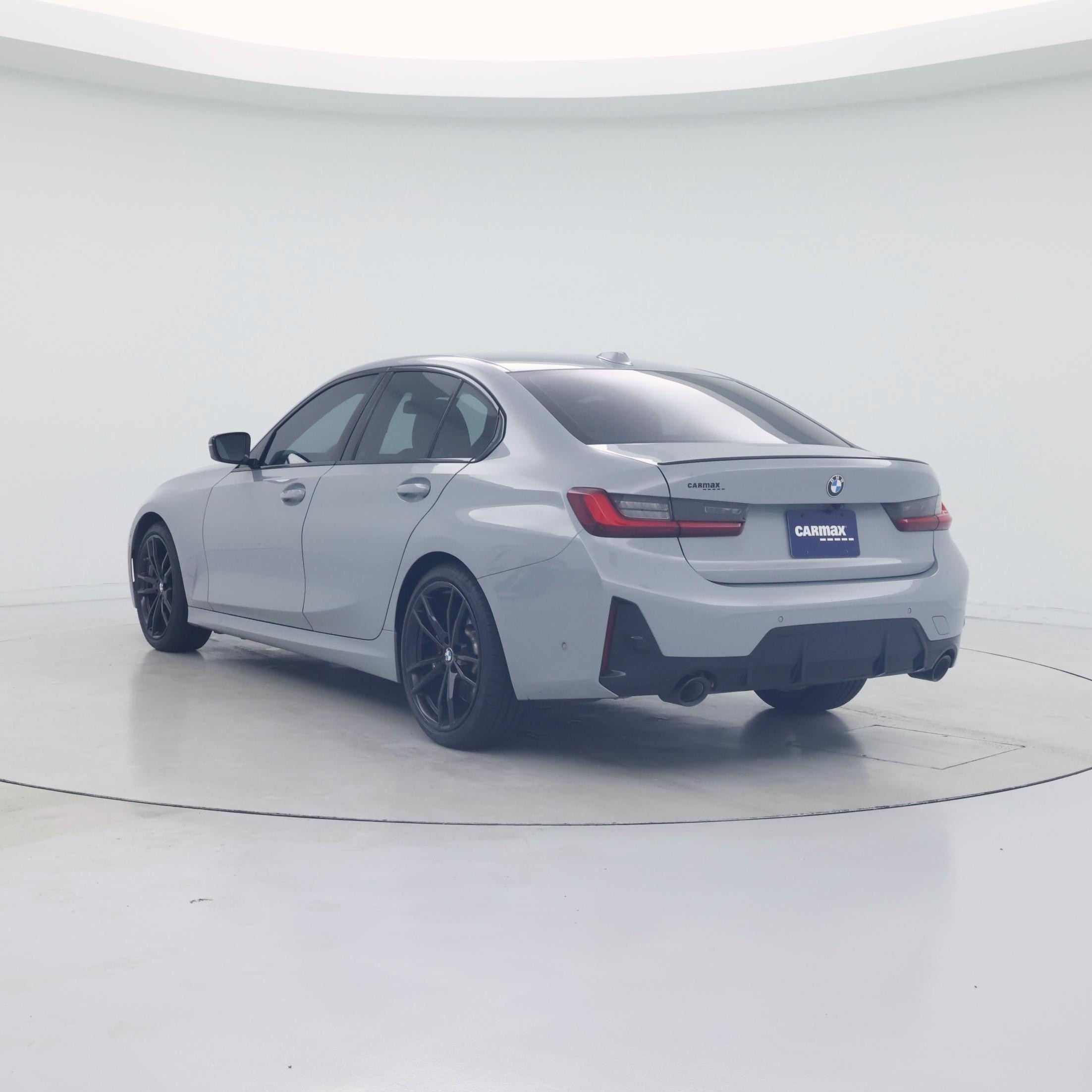 Thumbnail: 2024 BMW 3 Series - 2