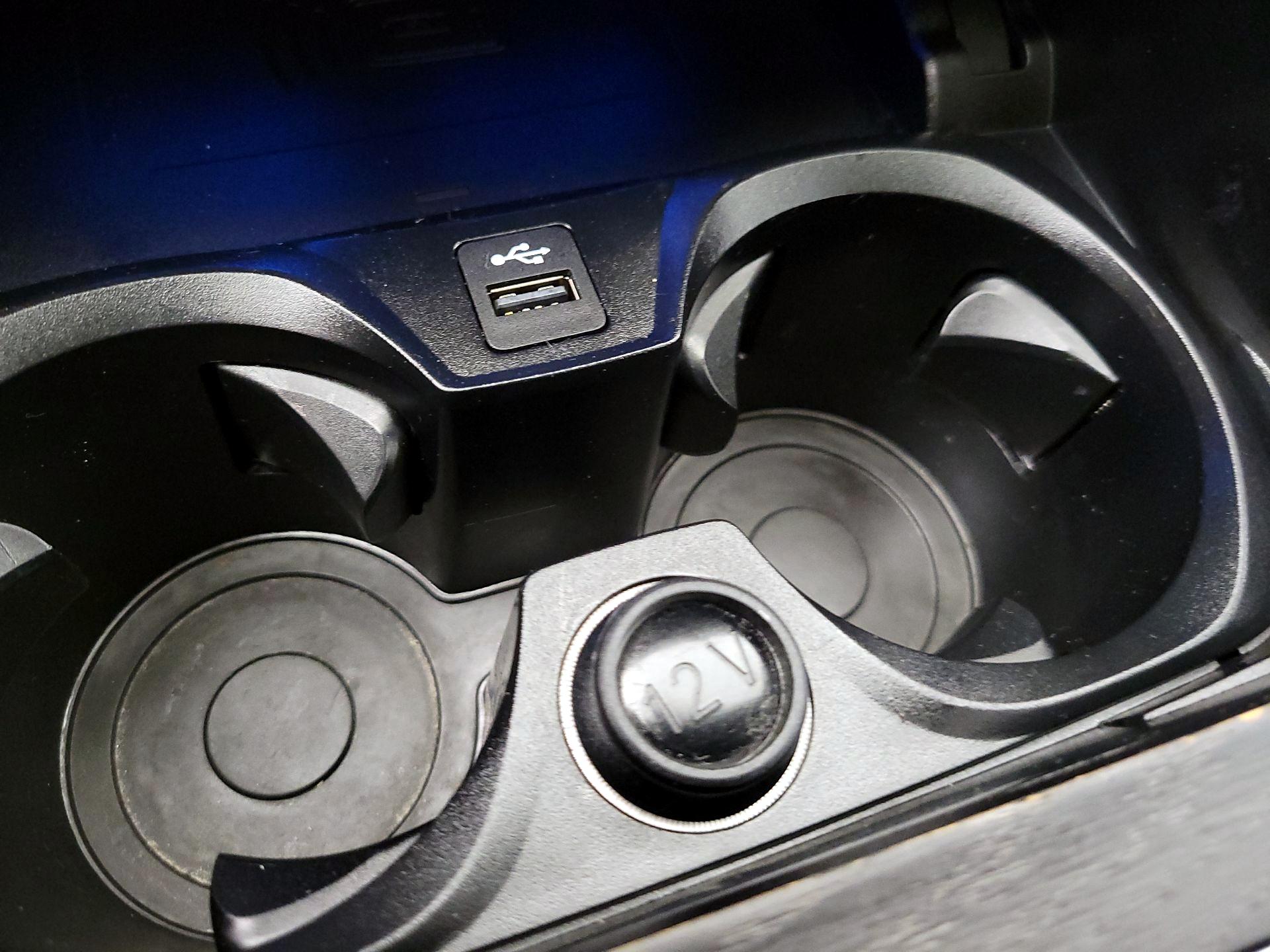 Thumbnail: 2024 BMW 3 Series - 19